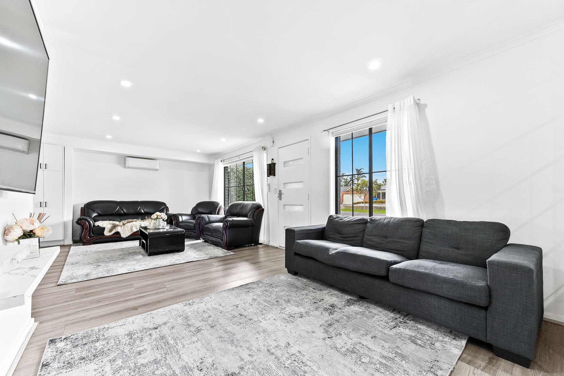 21 Lansell Drive, Cranbourne North VIC 3977, Cranbourne North - Thumbnail 4