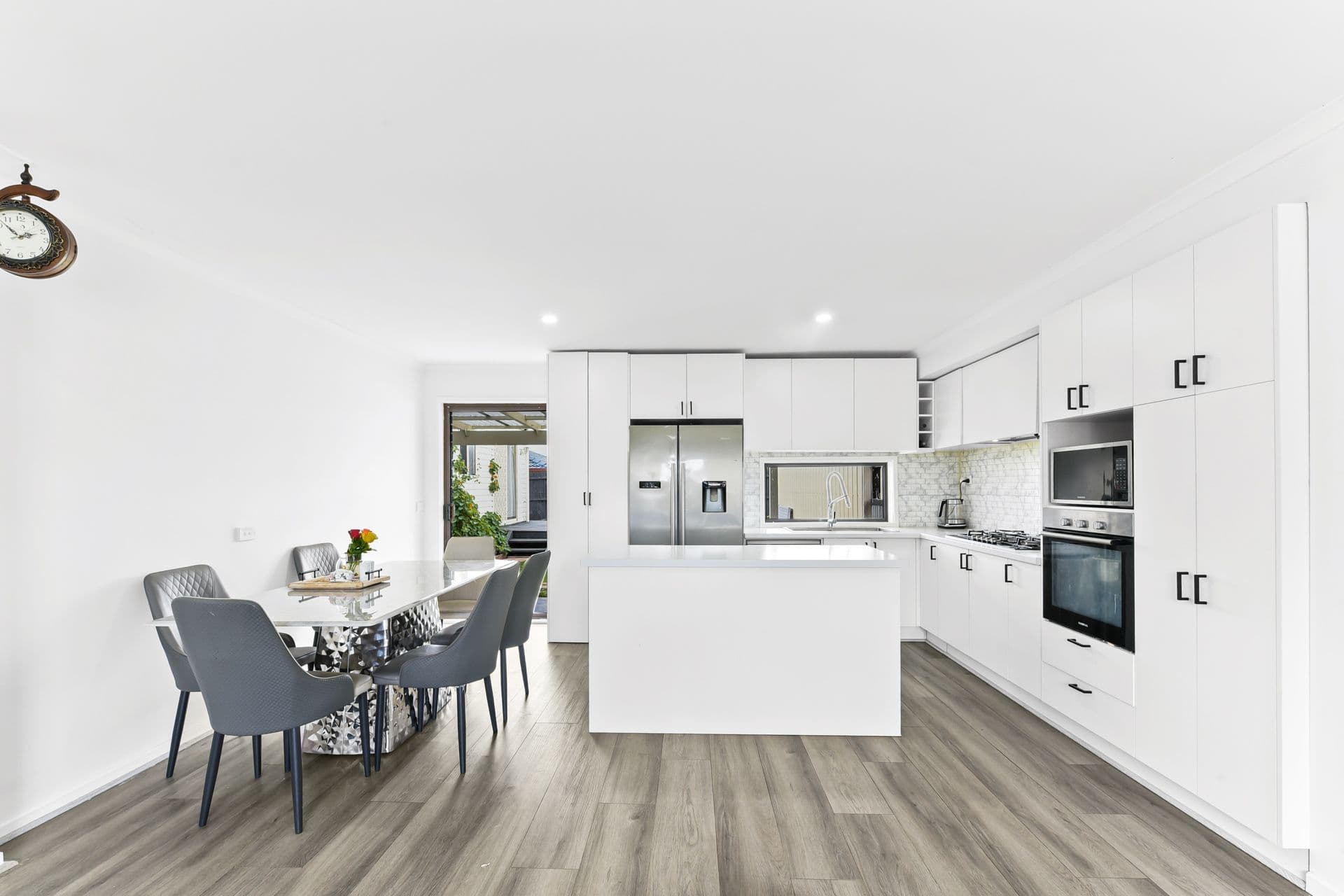 21 Lansell Drive, Cranbourne North VIC 3977, Cranbourne North - Thumbnail 6
