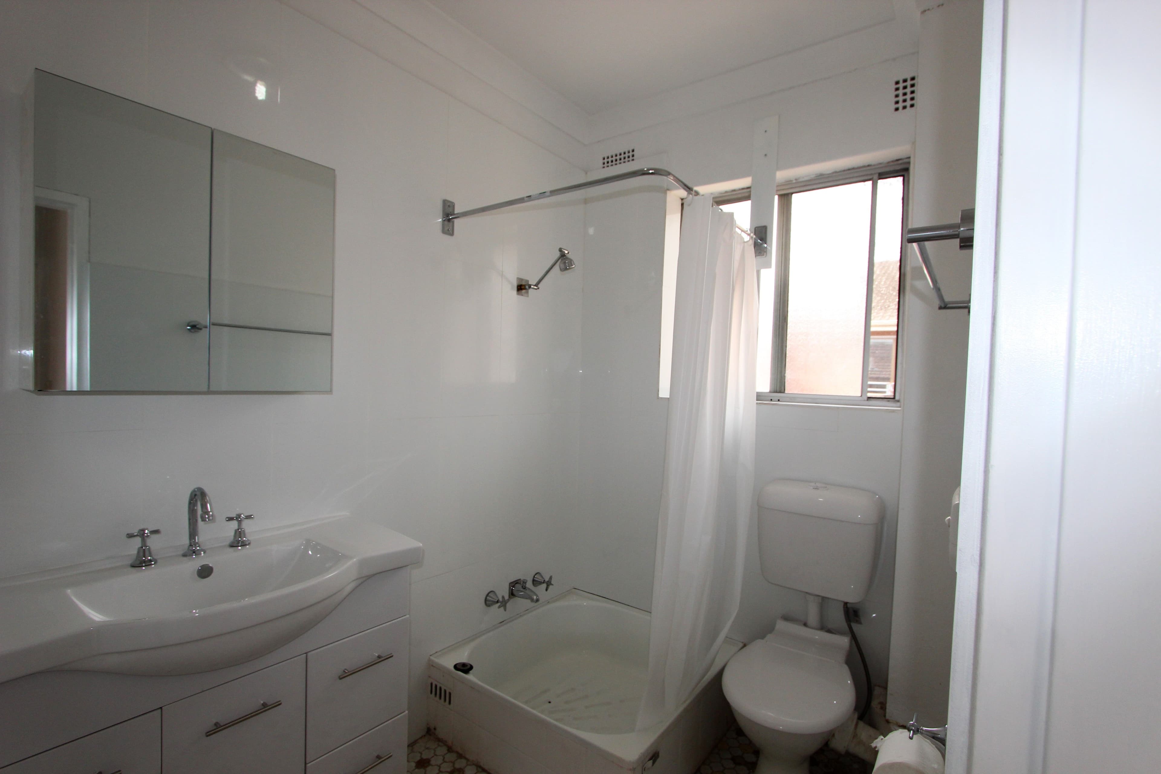 7 Lackey Street, Fairfield - Thumbnail 8