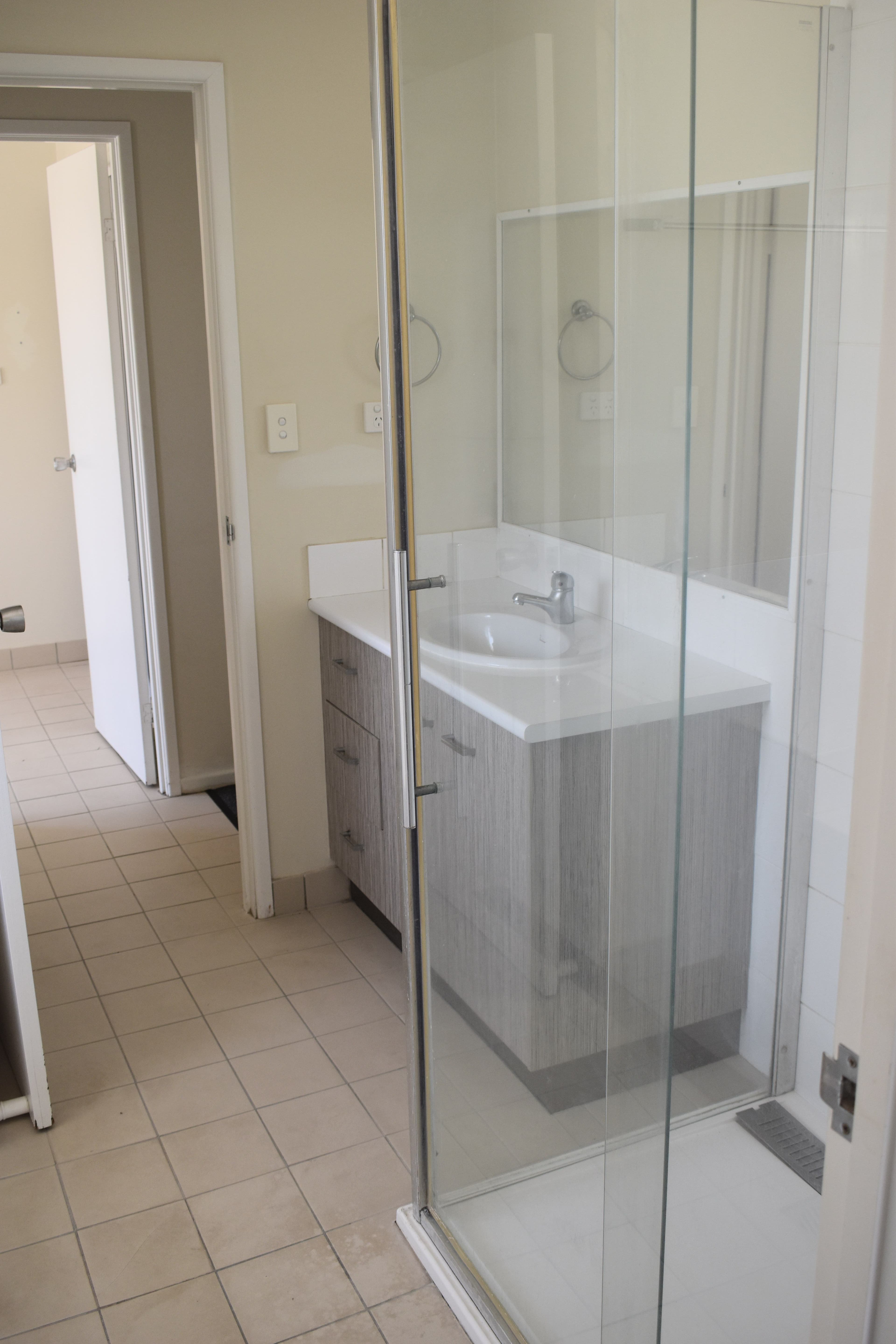 35 Powell Street, Emerald QLD 4720, Emerald - Thumbnail 8