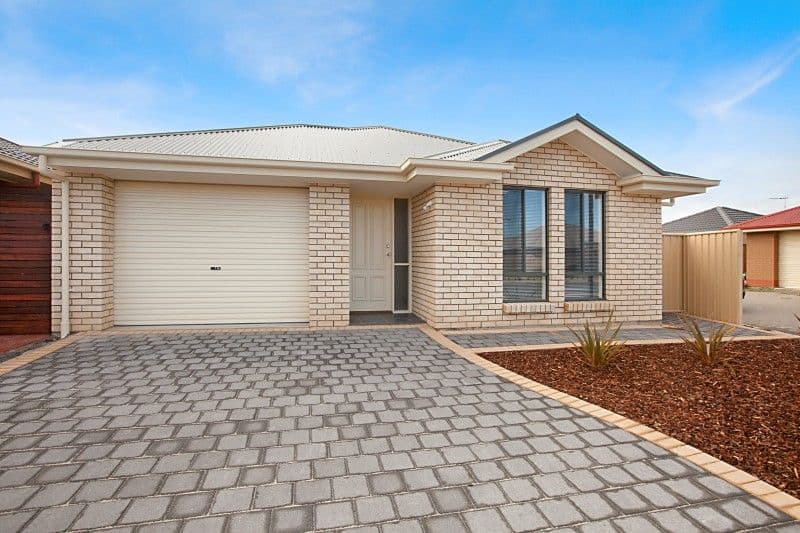 4 Yarr Crescent, SEAFORD MEADOWS SA 5169, Seaford Meadows - Image 1