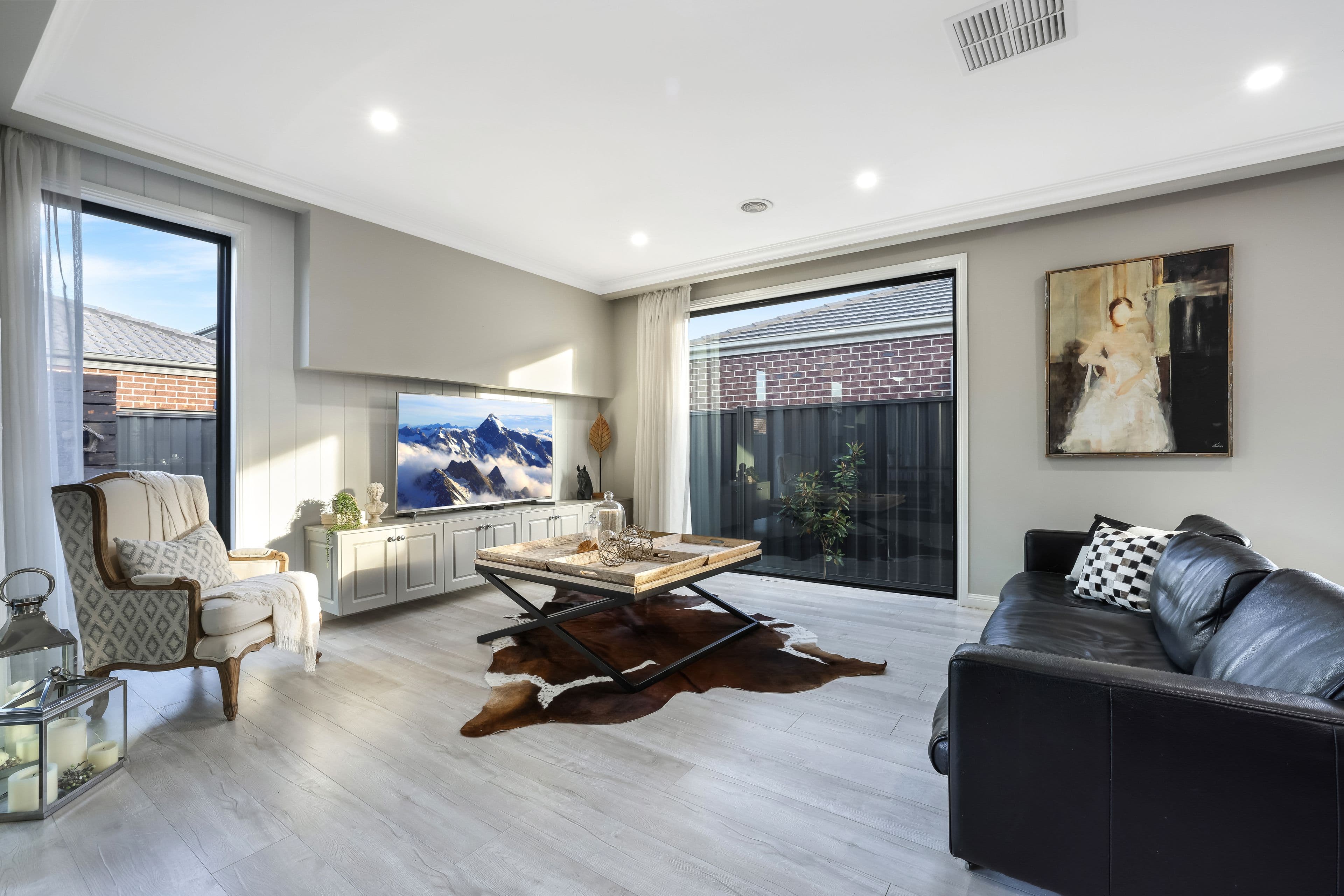 37 Debonair Parade, Craigieburn VIC 3064, Craigieburn - Thumbnail 2