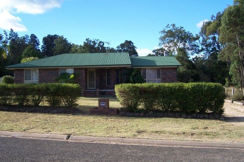 20 Daniel Drive, WARWICK QLD 4370, Warwick - Image 1