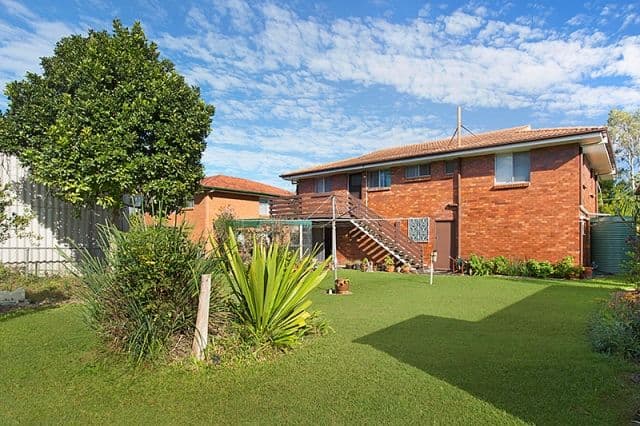 10 Hereford Street, Corinda QLD 4075, Corinda - Thumbnail 2