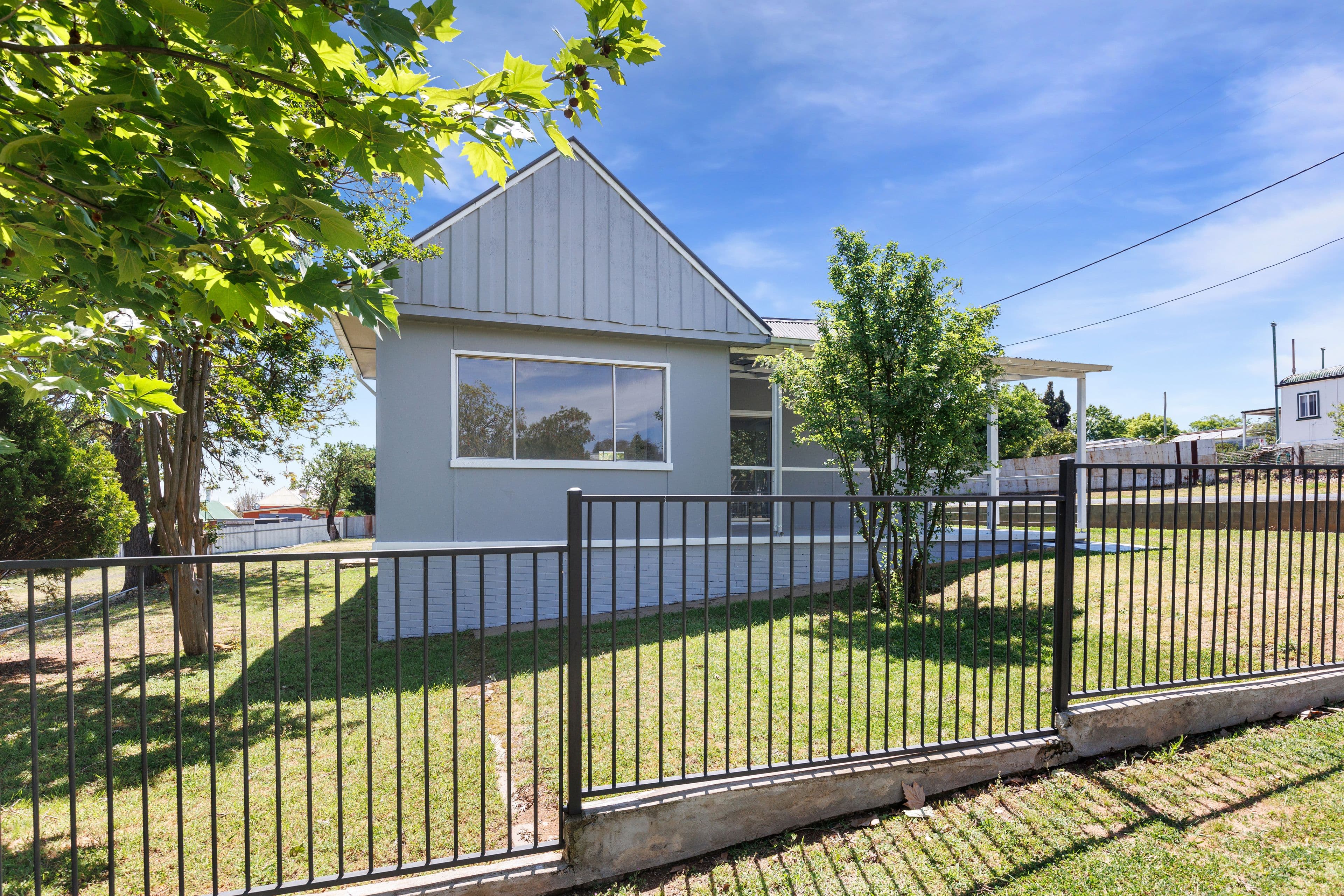 46 Hill Street, Junee NSW 2663, Junee - Image 1