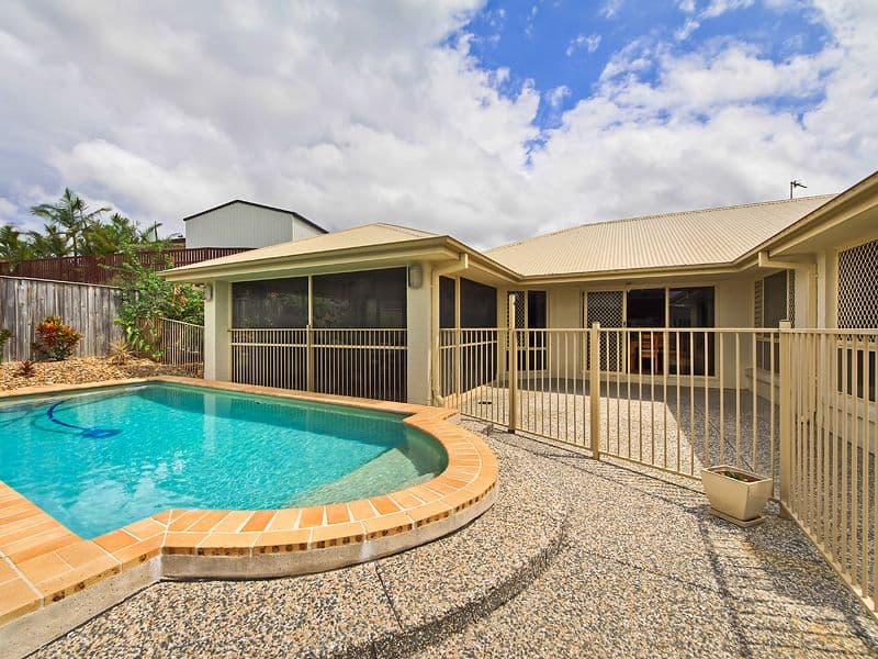 14 Tuggeranong Avenue, PACIFIC PINES QLD 4211, Pacific Pines - Thumbnail 6