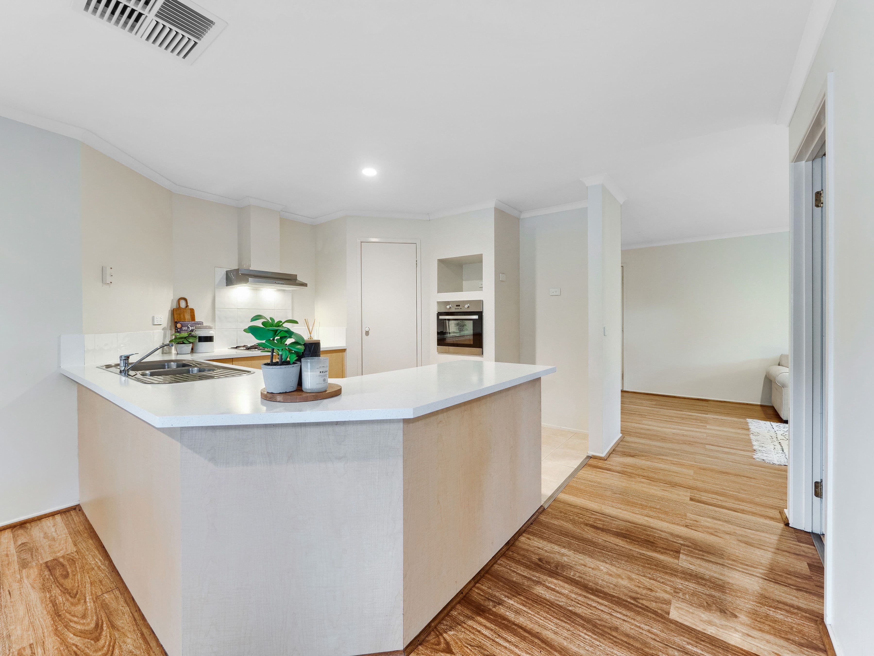 24 Hasluck Crescent, Lynbrook VIC 3975, Lynbrook - Thumbnail 7