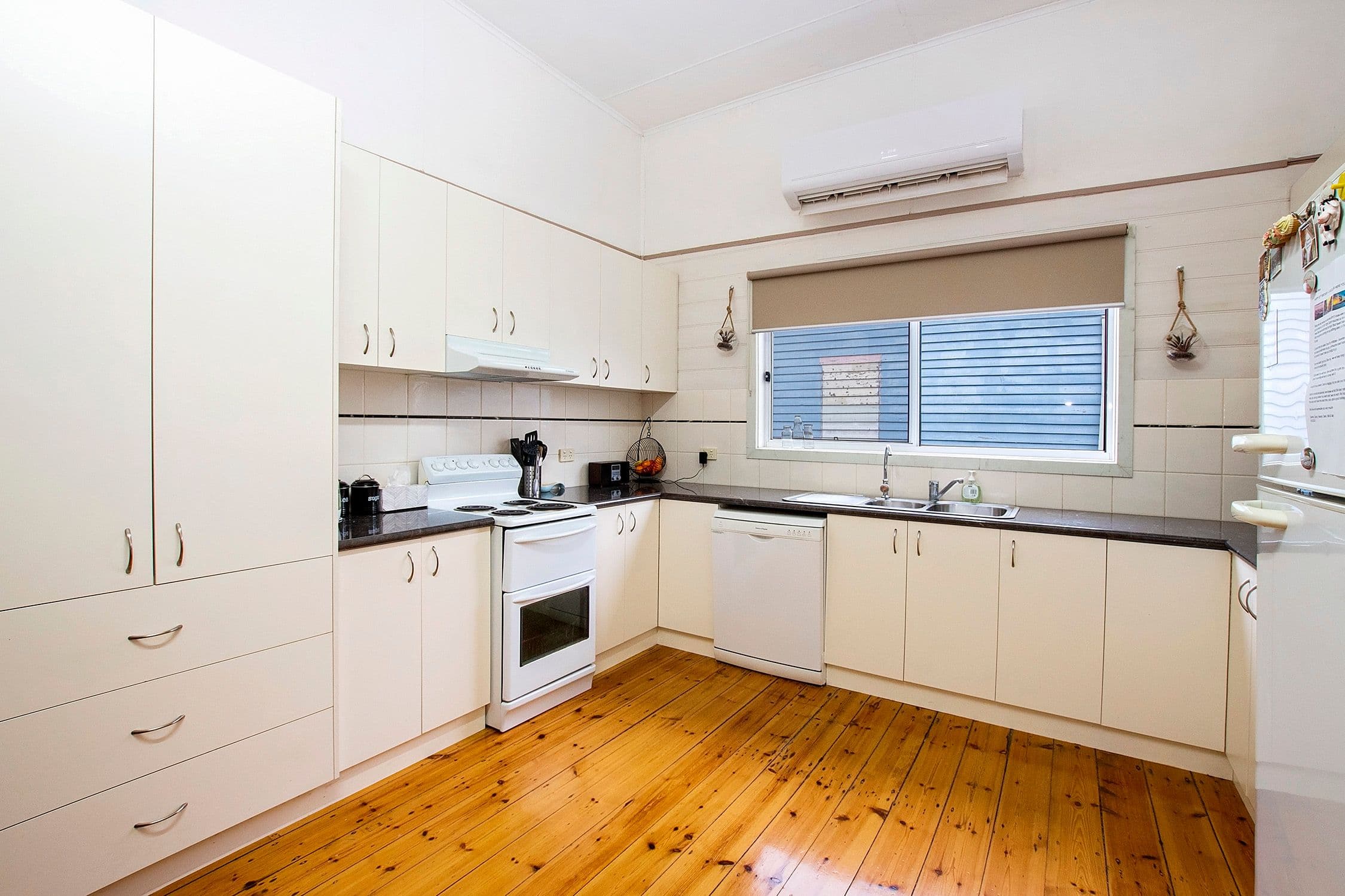 12 McKenzie Street, Rochester VIC 3561, Rochester - Thumbnail 3