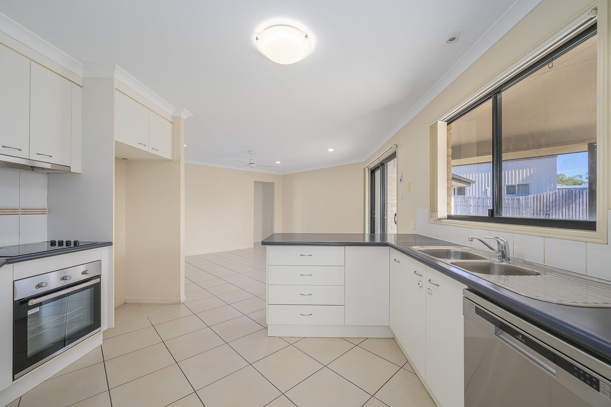 14 Beezley Street, Glen Eden QLD 4680, Glen Eden - Thumbnail 8