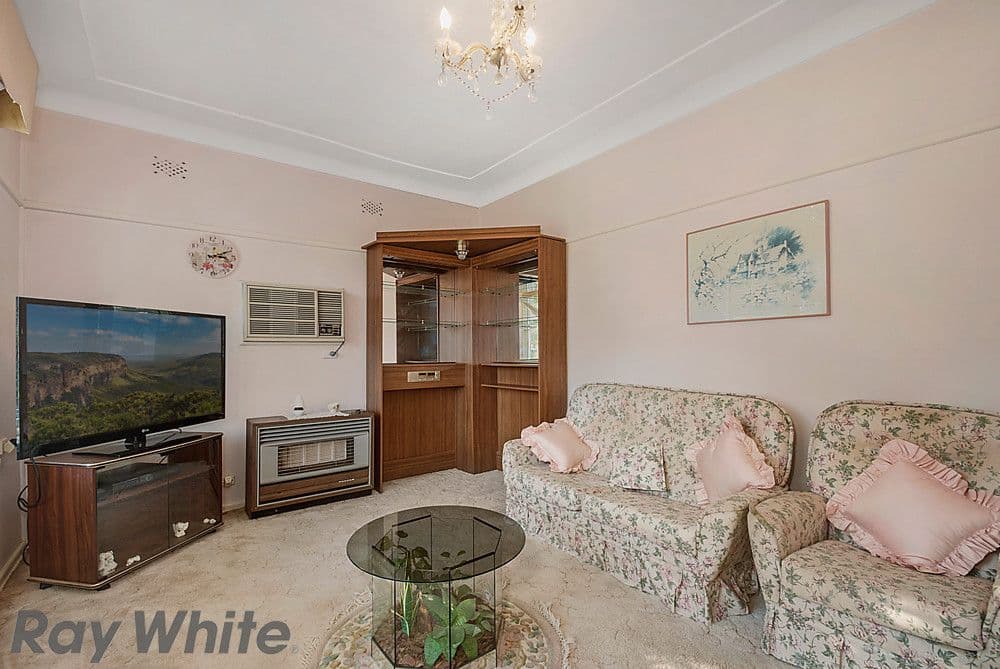 4 Rumsey Crescent, Dundas NSW 2117, Dundas Valley - Thumbnail 2