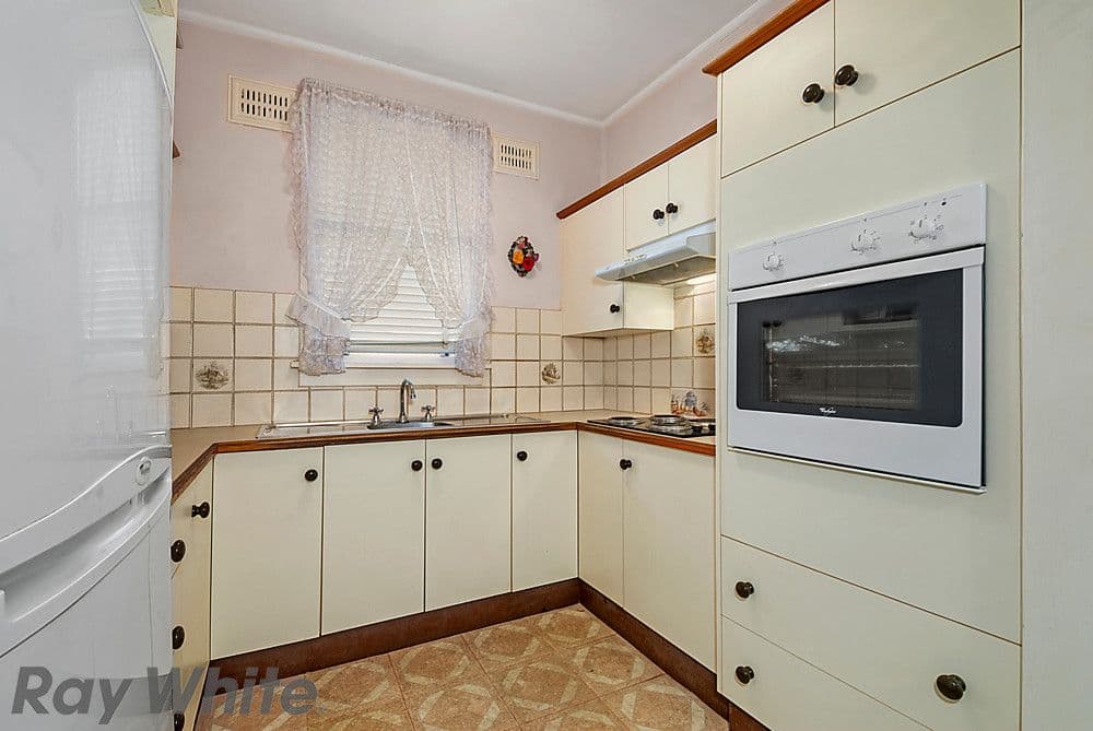 4 Rumsey Crescent, Dundas NSW 2117, Dundas Valley - Thumbnail 3