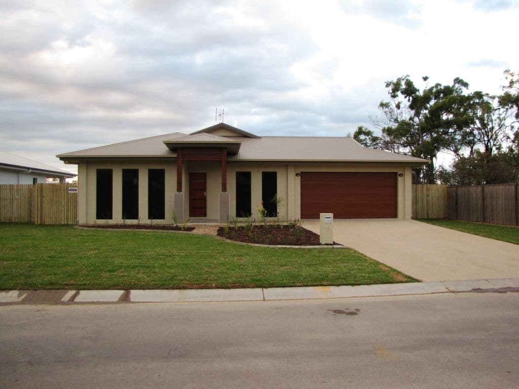 31 Raynesford Drive, Mount Louisa QLD 4814, Mount Louisa - Thumbnail 3