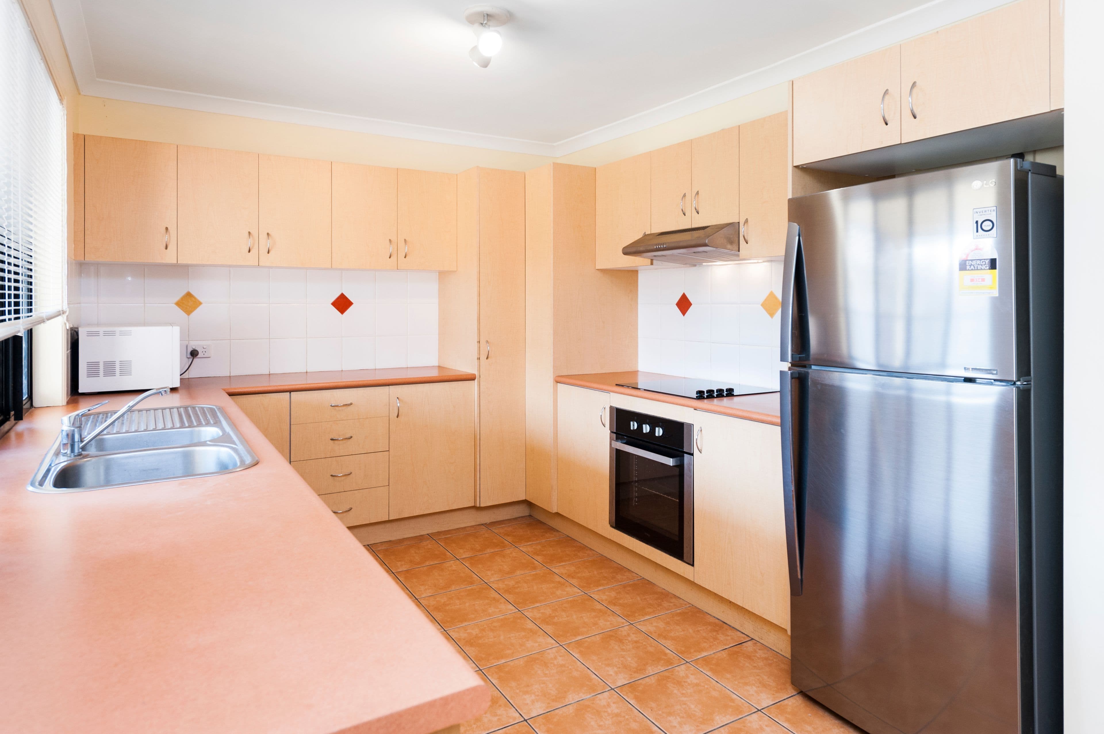 16 Links Avenue, Meadowbrook QLD 4131, Meadowbrook - Thumbnail 2