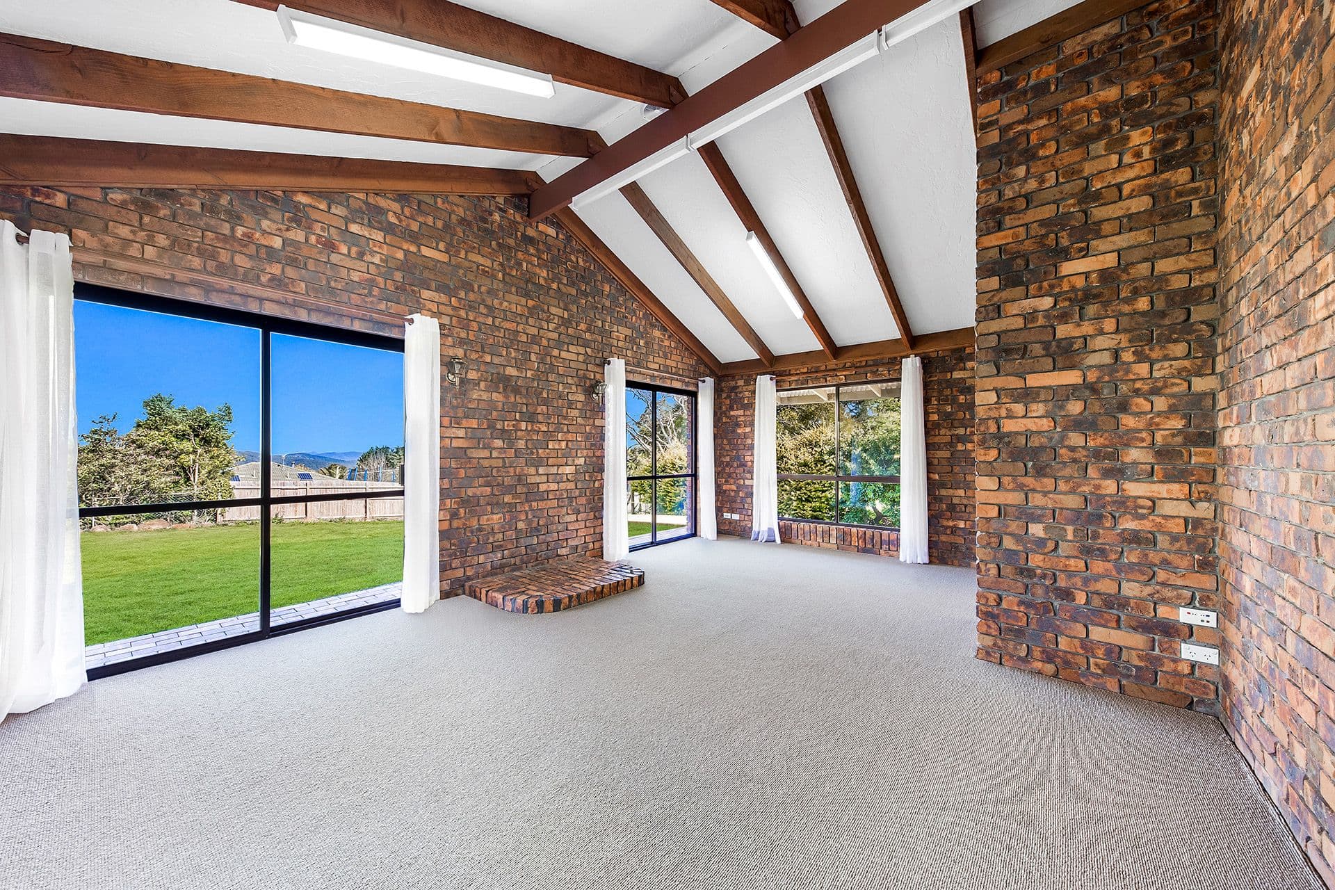 18 Jenyns Road, Tamborine Mountain QLD 4272, Tamborine Mountain - Thumbnail 2