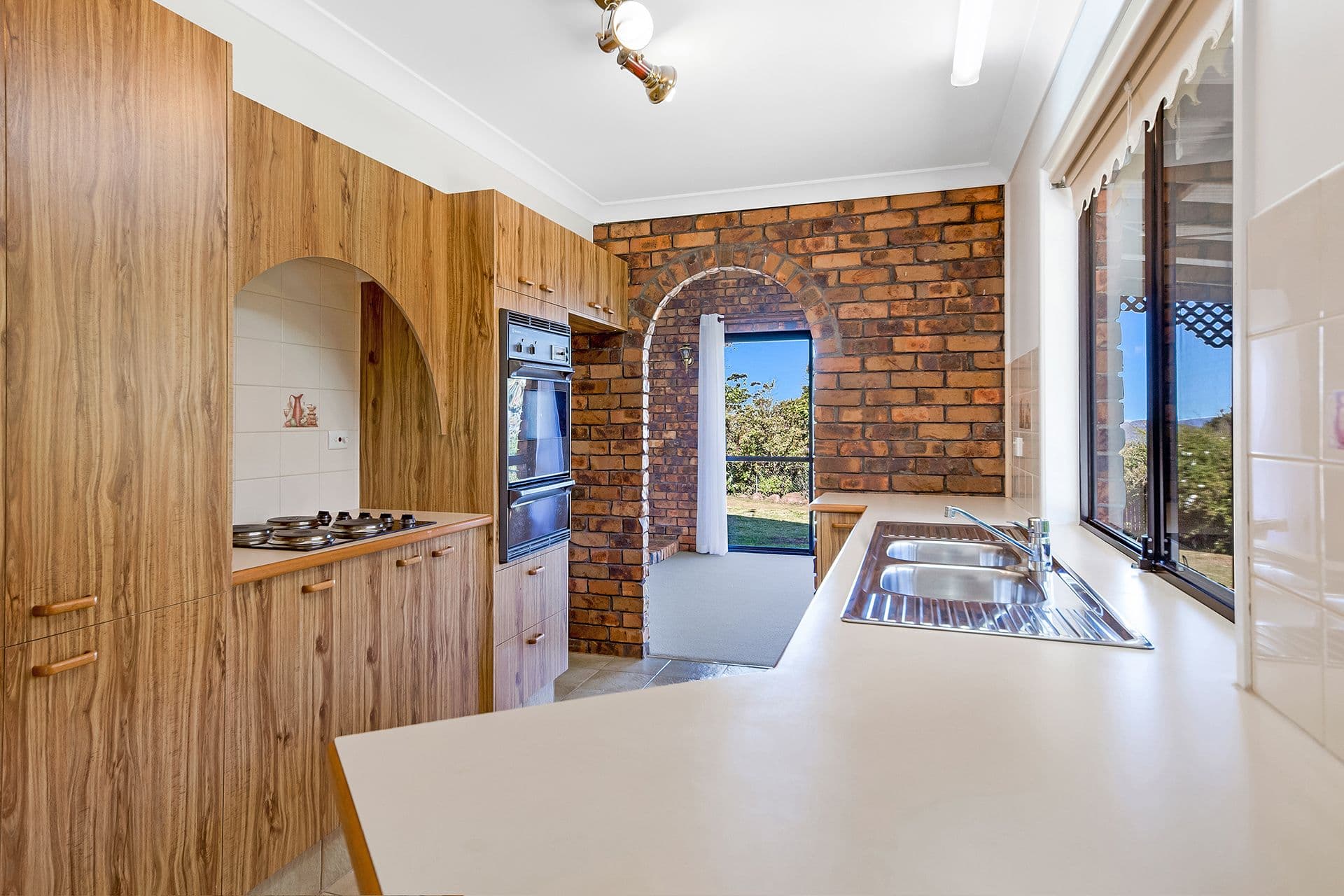 18 Jenyns Road, Tamborine Mountain QLD 4272, Tamborine Mountain - Thumbnail 3