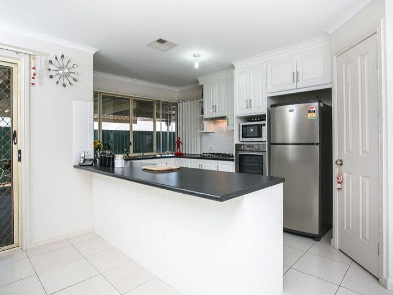 143 Kingate Boulevard, BLAKEVIEW SA 5114, Blakeview - Thumbnail 2