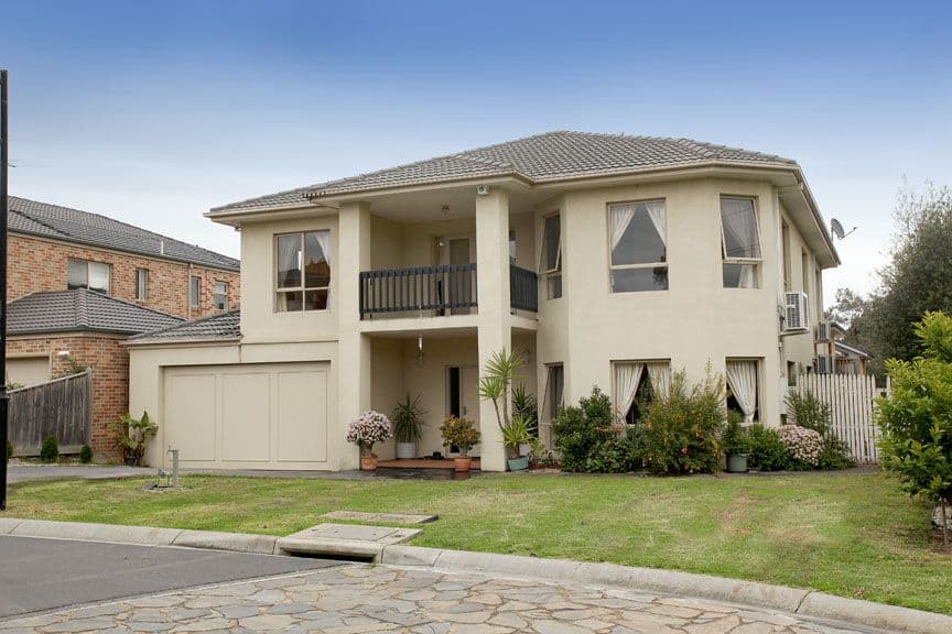 15 Montvale Mews, MOUNT WAVERLEY VIC 3149, Mount Waverley - Image 1