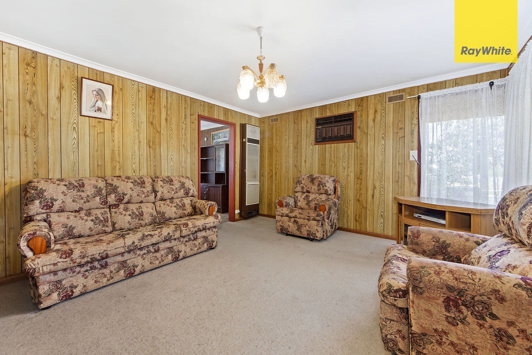 43 Branston Road, St Albans VIC 3021, St Albans - Thumbnail 2