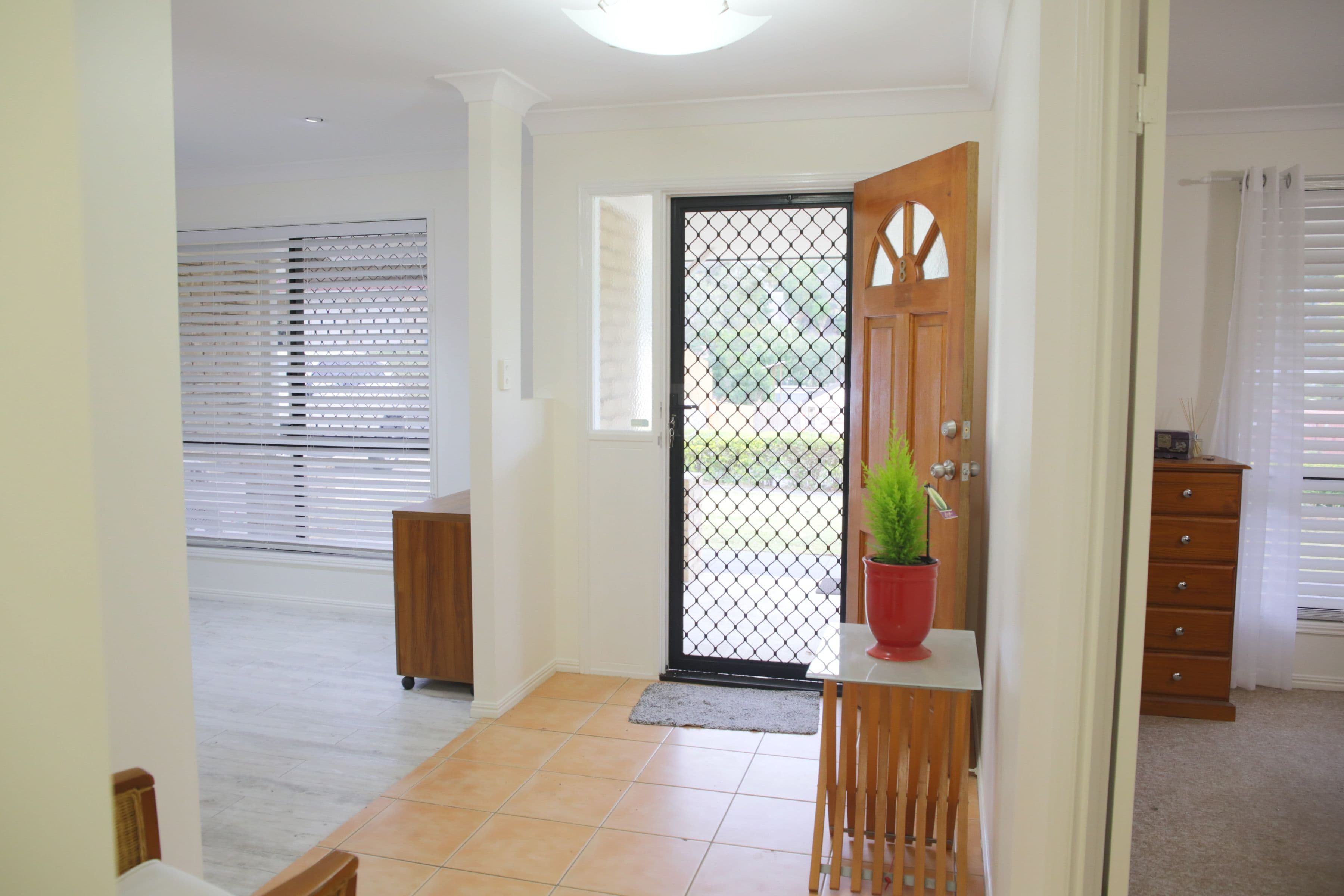 8 Rosemary Court, Beenleigh QLD 4207, Beenleigh - Thumbnail 4