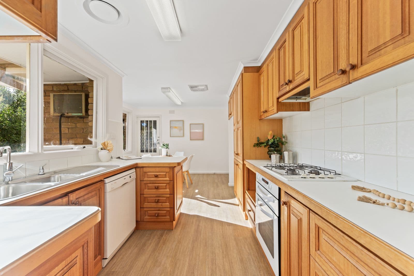 12 Great Western Drive, Vermont South VIC 3133, Vermont South - Thumbnail 5