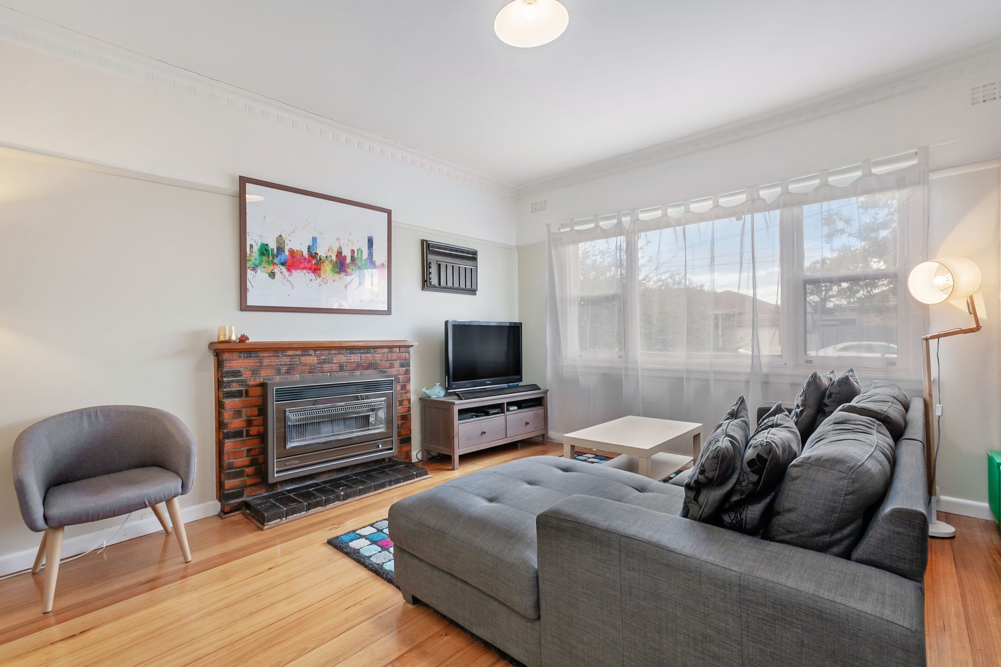 9 Greenock Street, Reservoir VIC 3073, Reservoir - Thumbnail 2