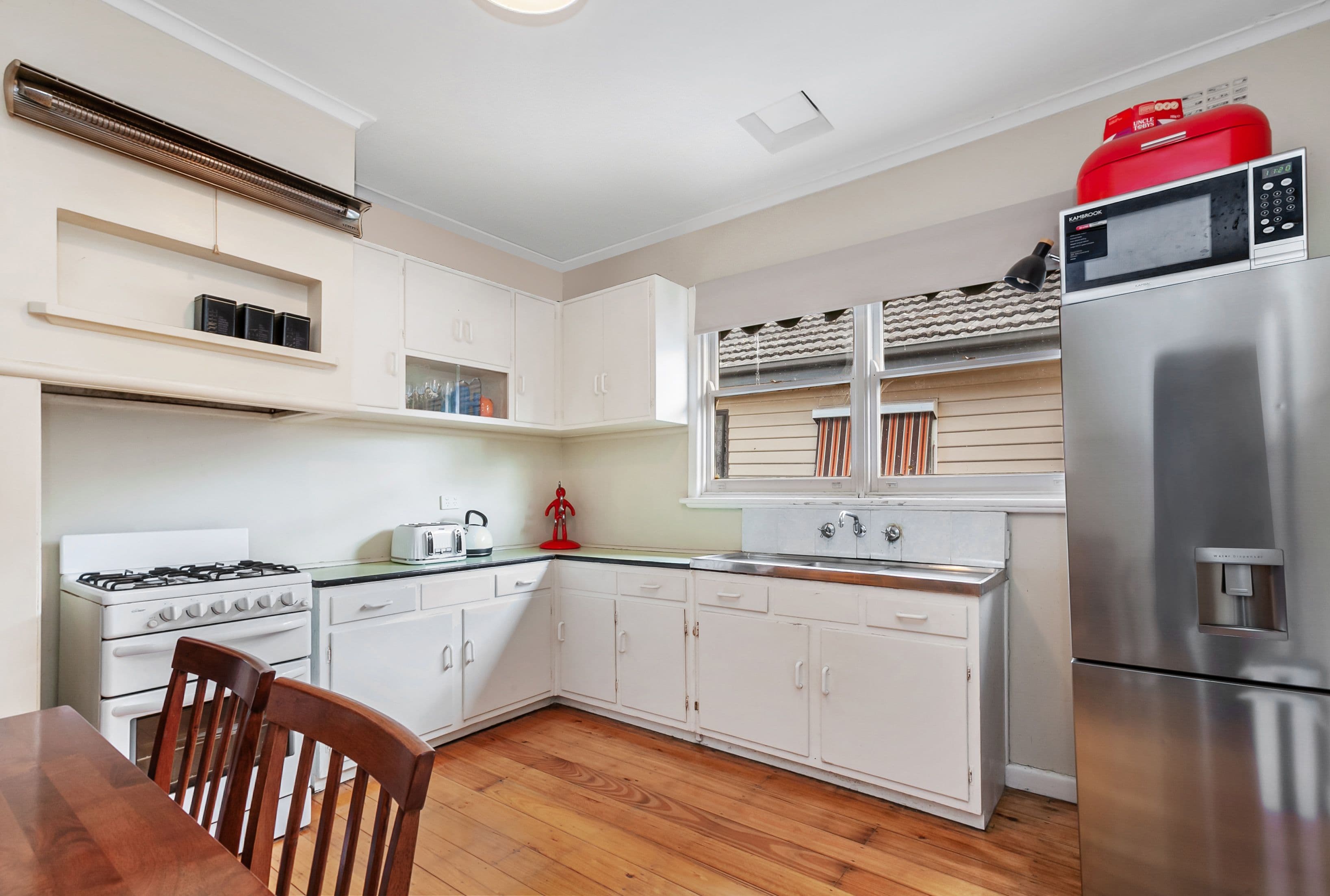 9 Greenock Street, Reservoir VIC 3073, Reservoir - Thumbnail 5