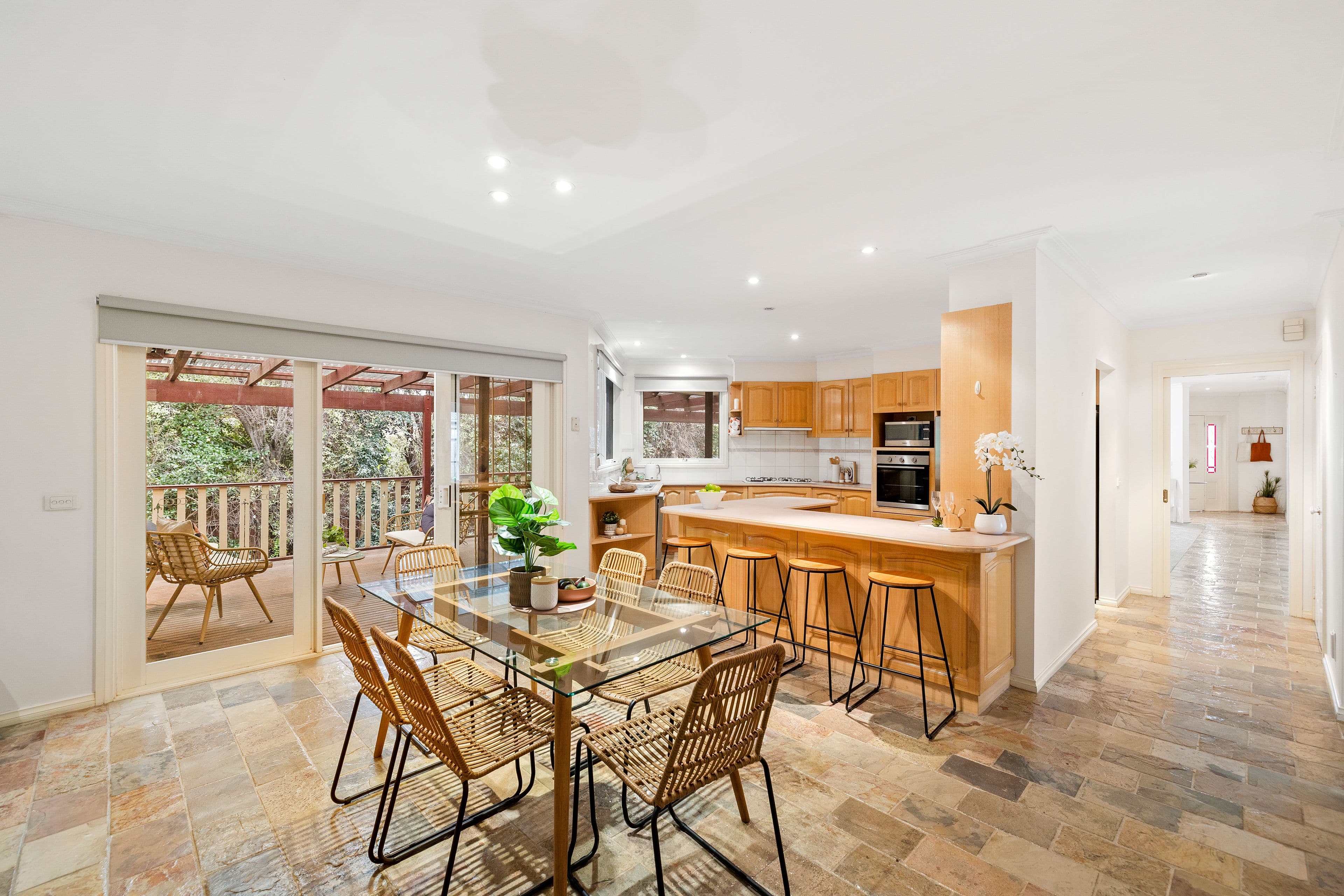 449 Dandelion Drive, Rowville VIC 3178, Rowville - Thumbnail 4