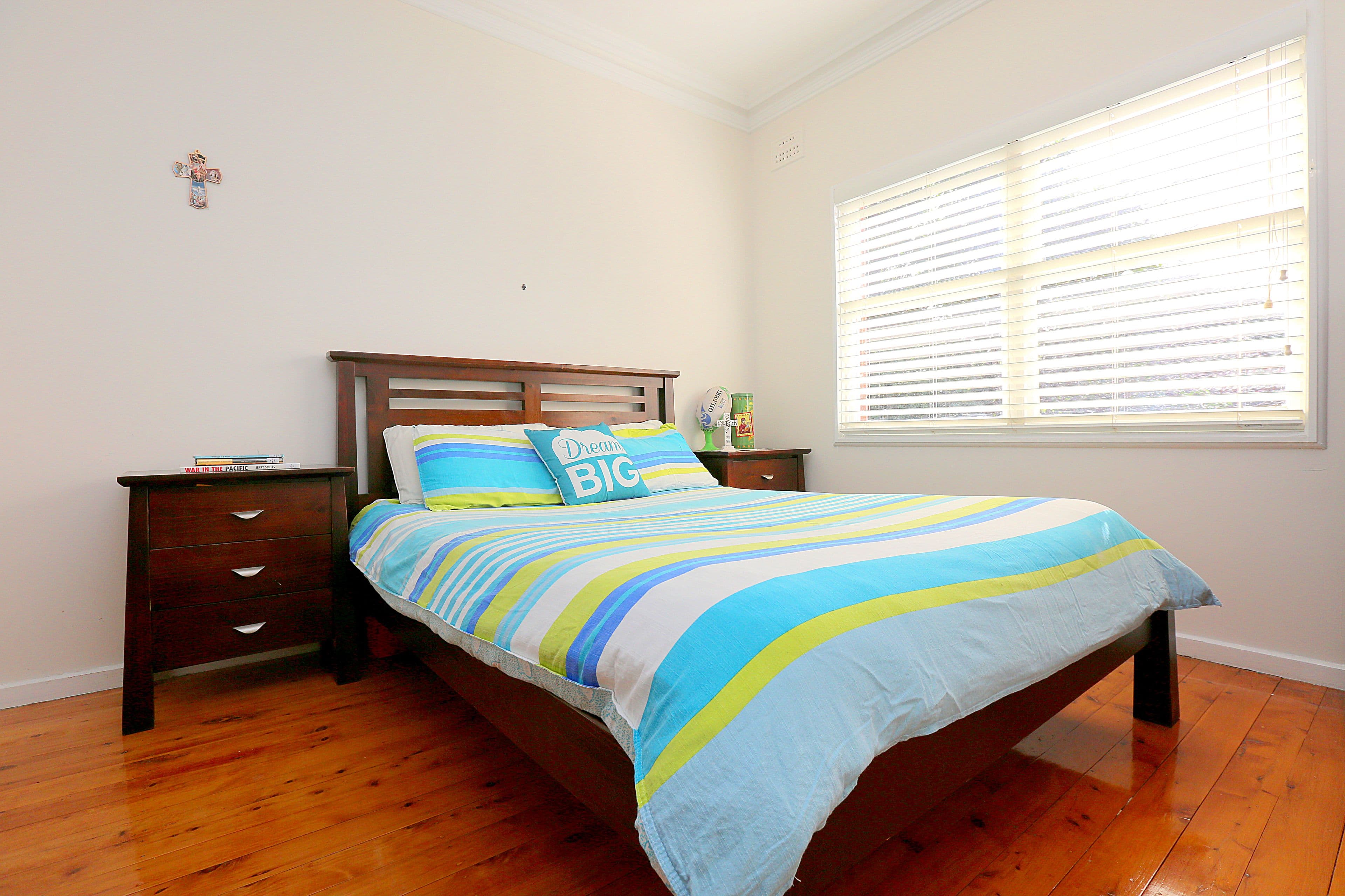 7 Robertson Crescent, Mount Lewis - Thumbnail 7