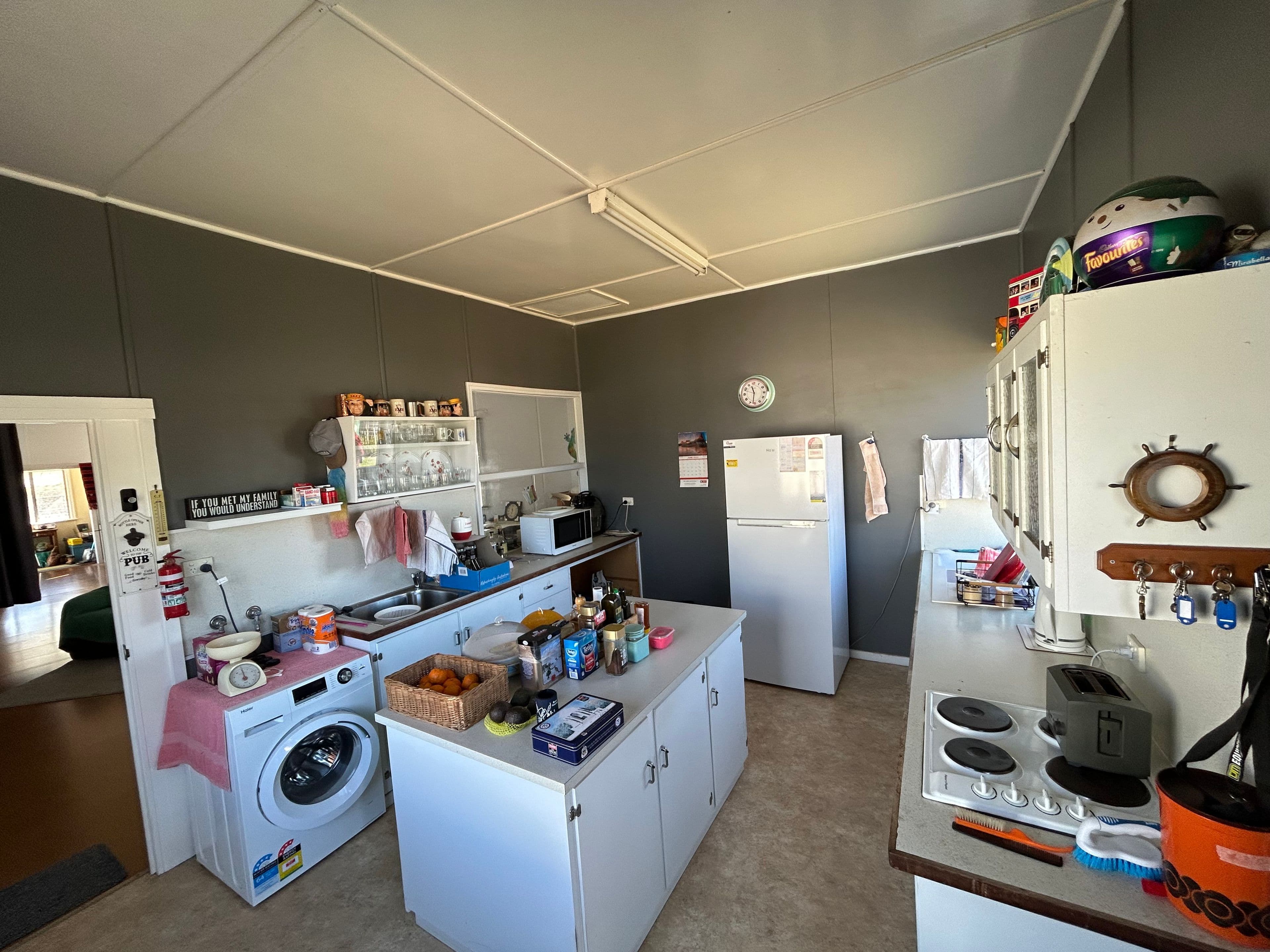 8 Margaret Street, Maclagan QLD 4352, Maclagan - Thumbnail 2