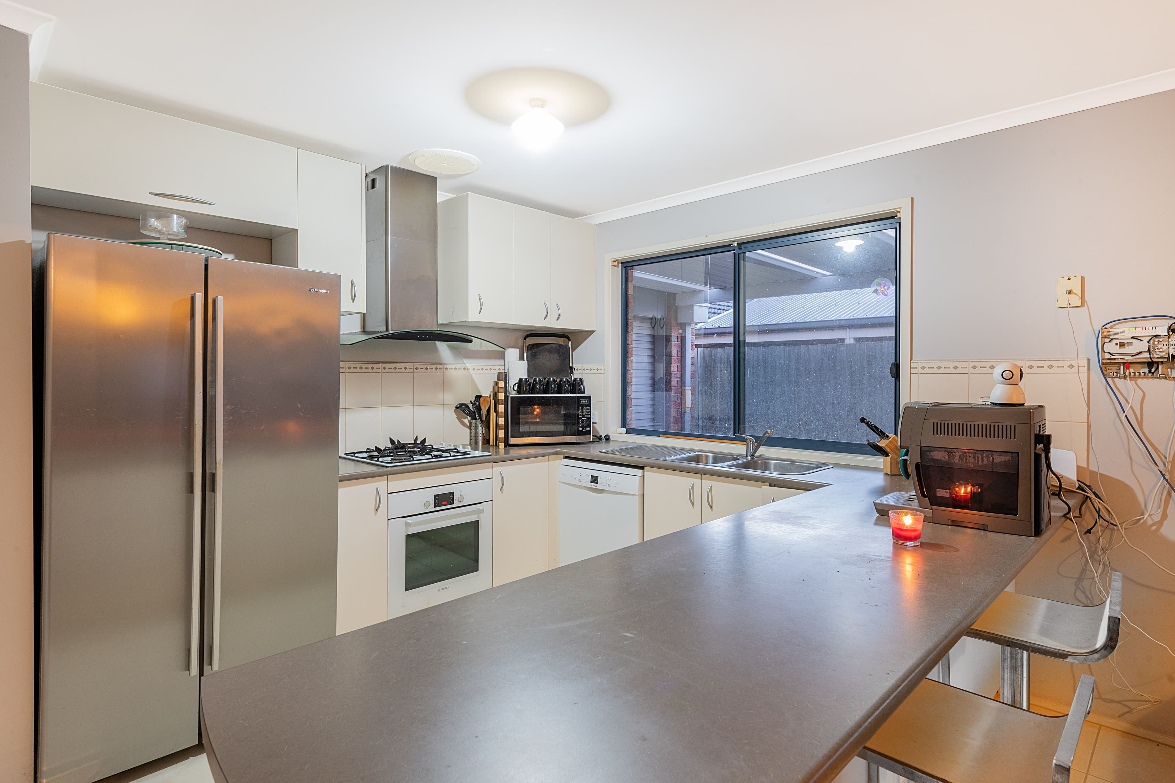 31 Taplan Crescent, Cranbourne West VIC 3977, Cranbourne West - Thumbnail 3