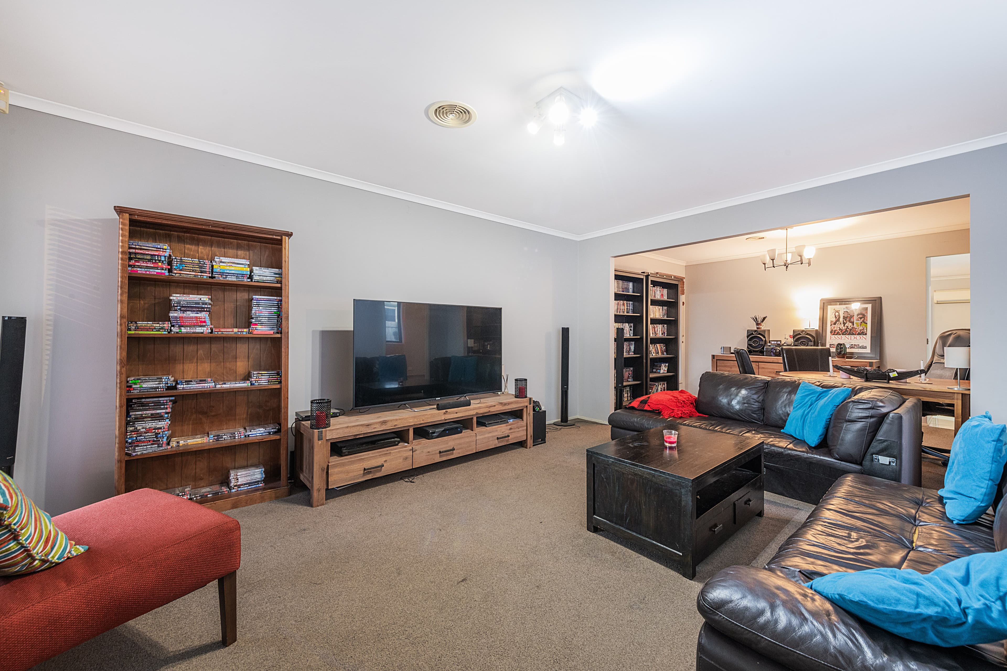 31 Taplan Crescent, Cranbourne West VIC 3977, Cranbourne West - Thumbnail 5
