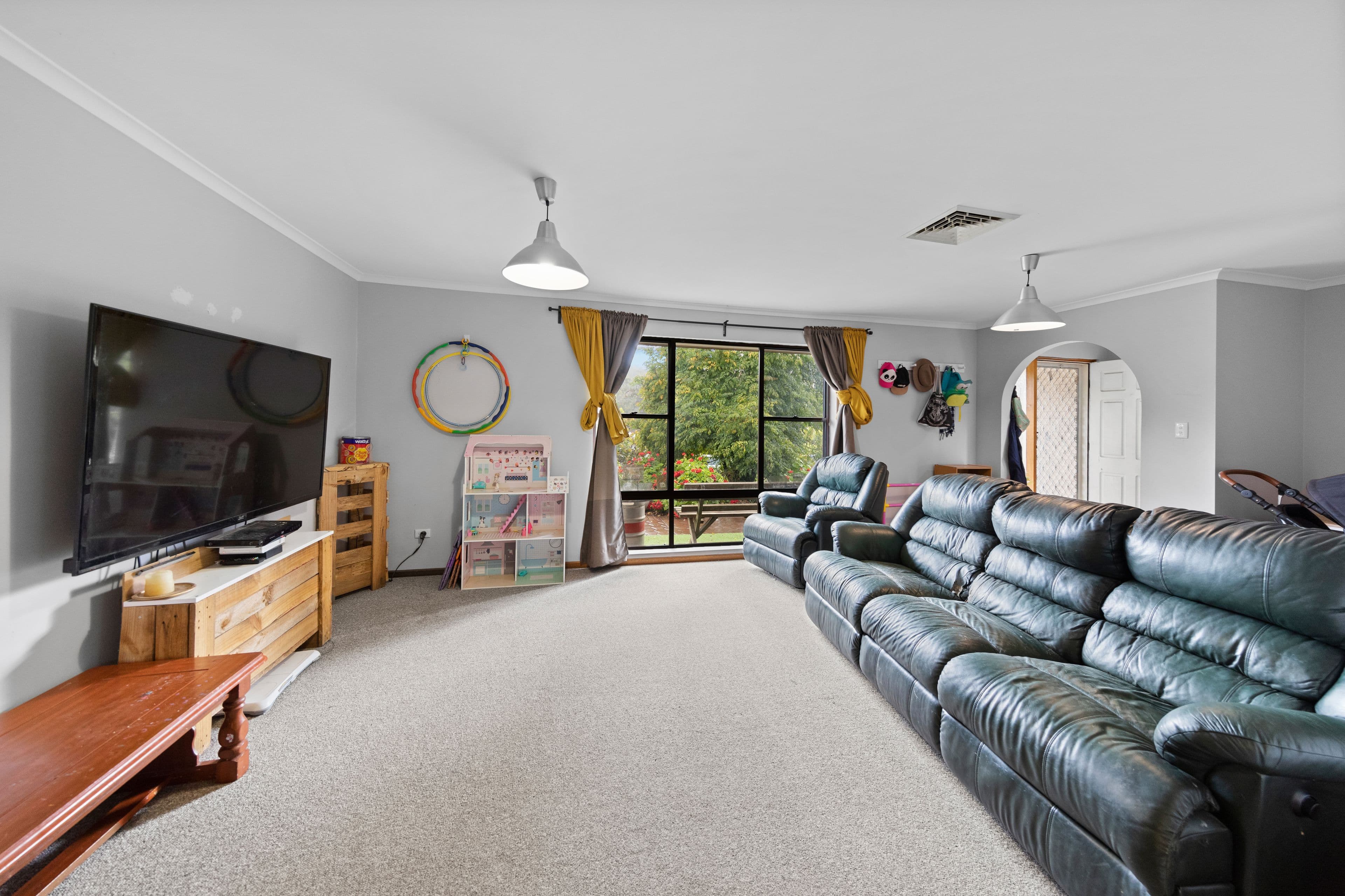 28 Edward Street, Clare SA 5453, Clare - Thumbnail 2