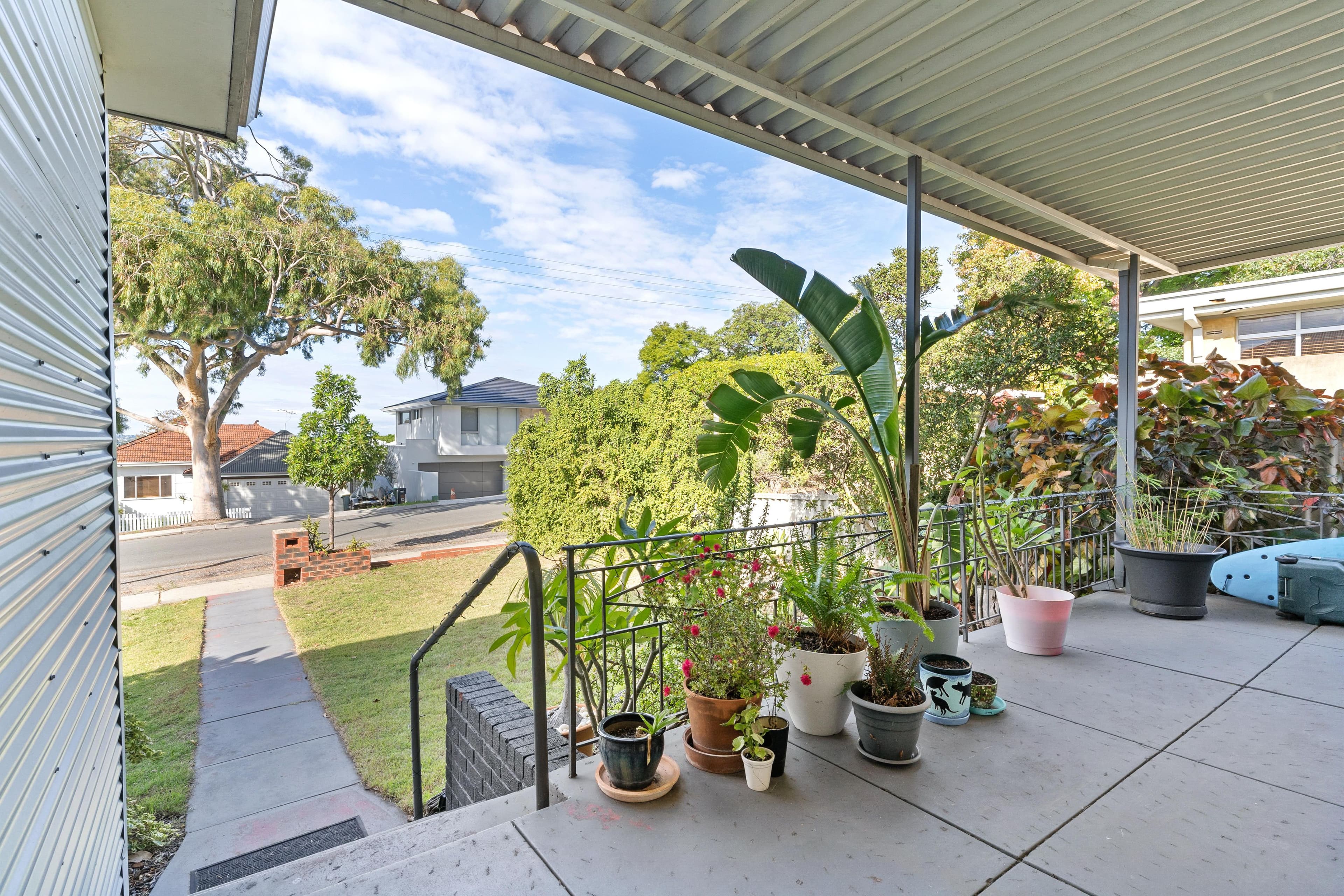 221 Alice Street, Doubleview WA 6018, Doubleview - Thumbnail 4