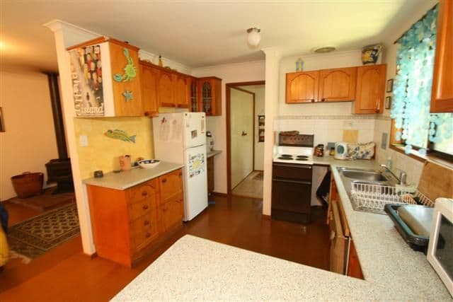 23 Pine Avenue, COWES VIC 3922, Cowes - Thumbnail 3