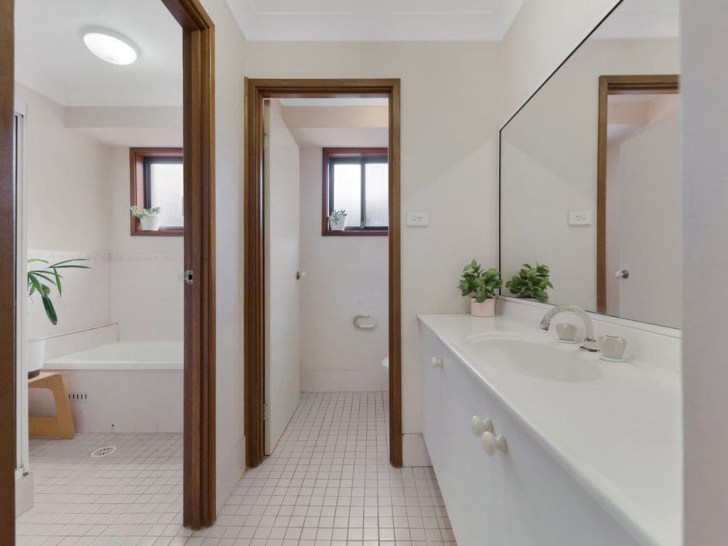 32 Vauxhall Place, Ingleburn NSW 2565, Ingleburn - Thumbnail 7