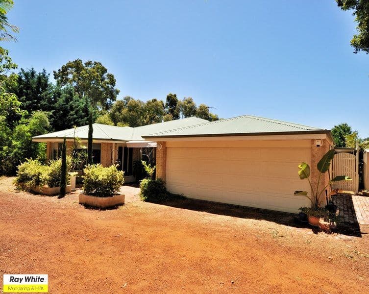 12 Painter Crescent, MUNDARING WA 6073, Mundaring - Thumbnail 4