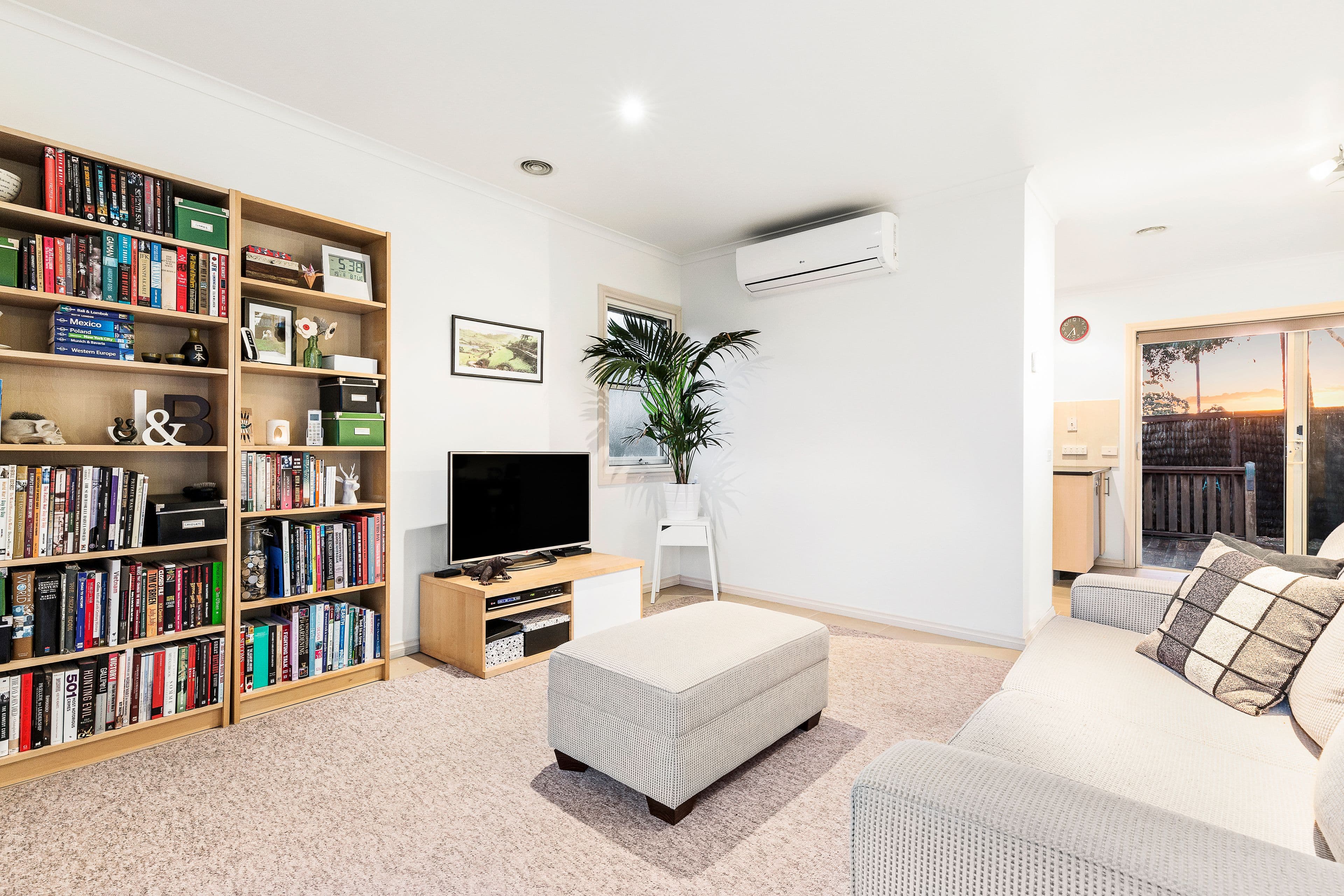 37 Jacana Street, Chadstone VIC 3148, Chadstone - Thumbnail 2