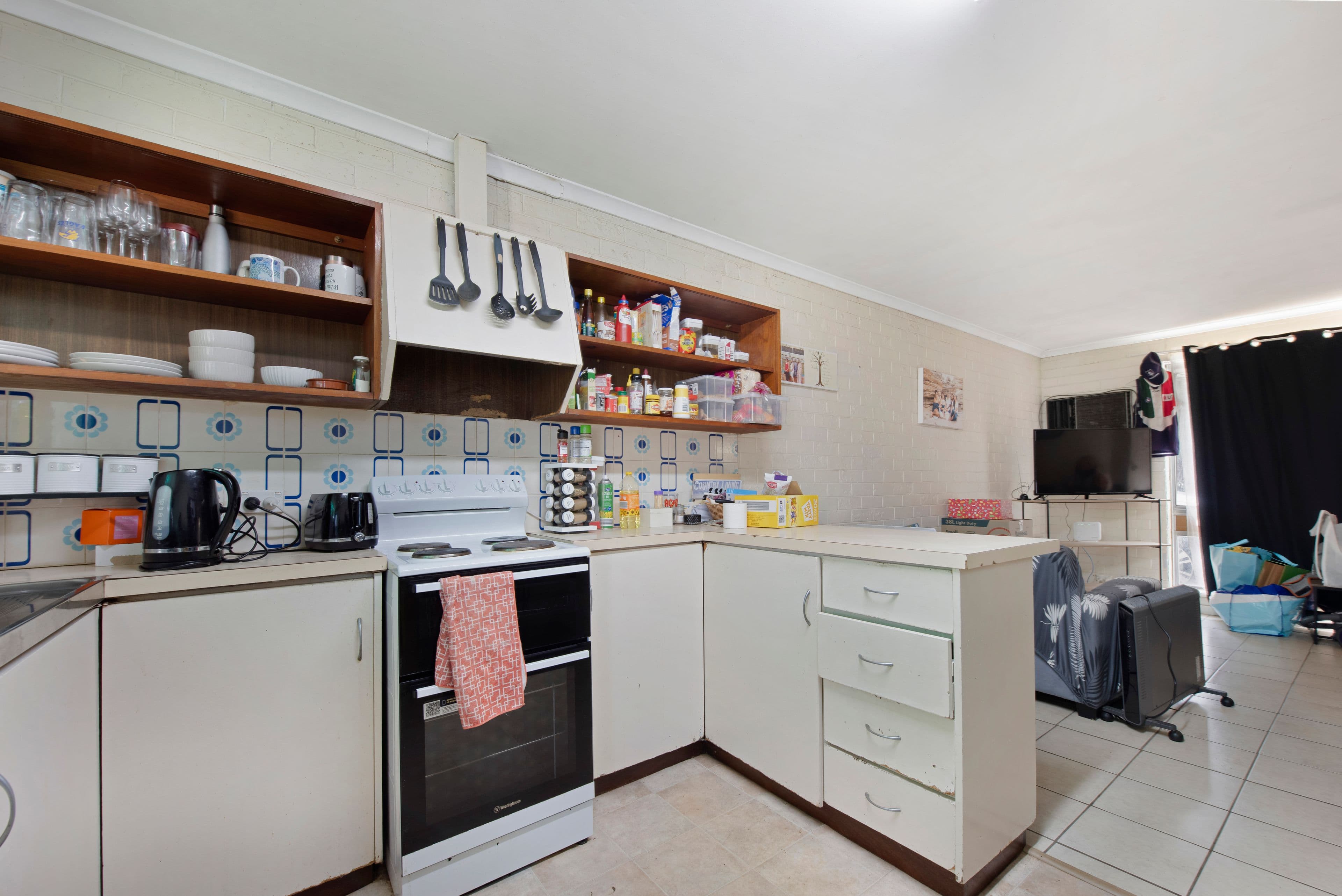 28A Broadfield Close, Utakarra WA 6530, Utakarra - Thumbnail 3