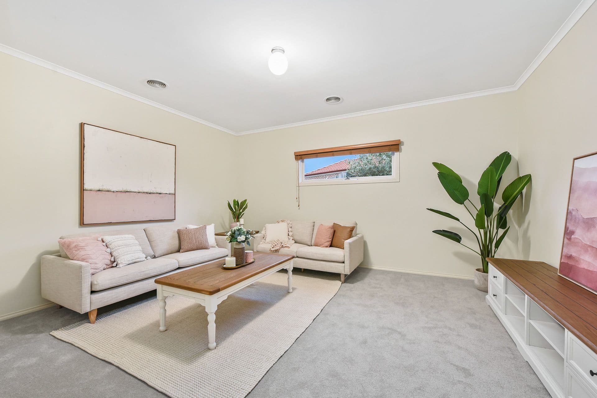 12 Piermont Drive, Berwick VIC 3806, Berwick - Thumbnail 2