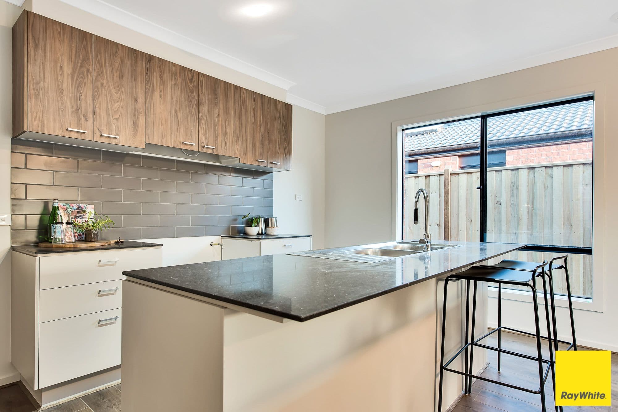 16 Allerby Crescent, Mickleham VIC 3064, Mickleham - Thumbnail 5
