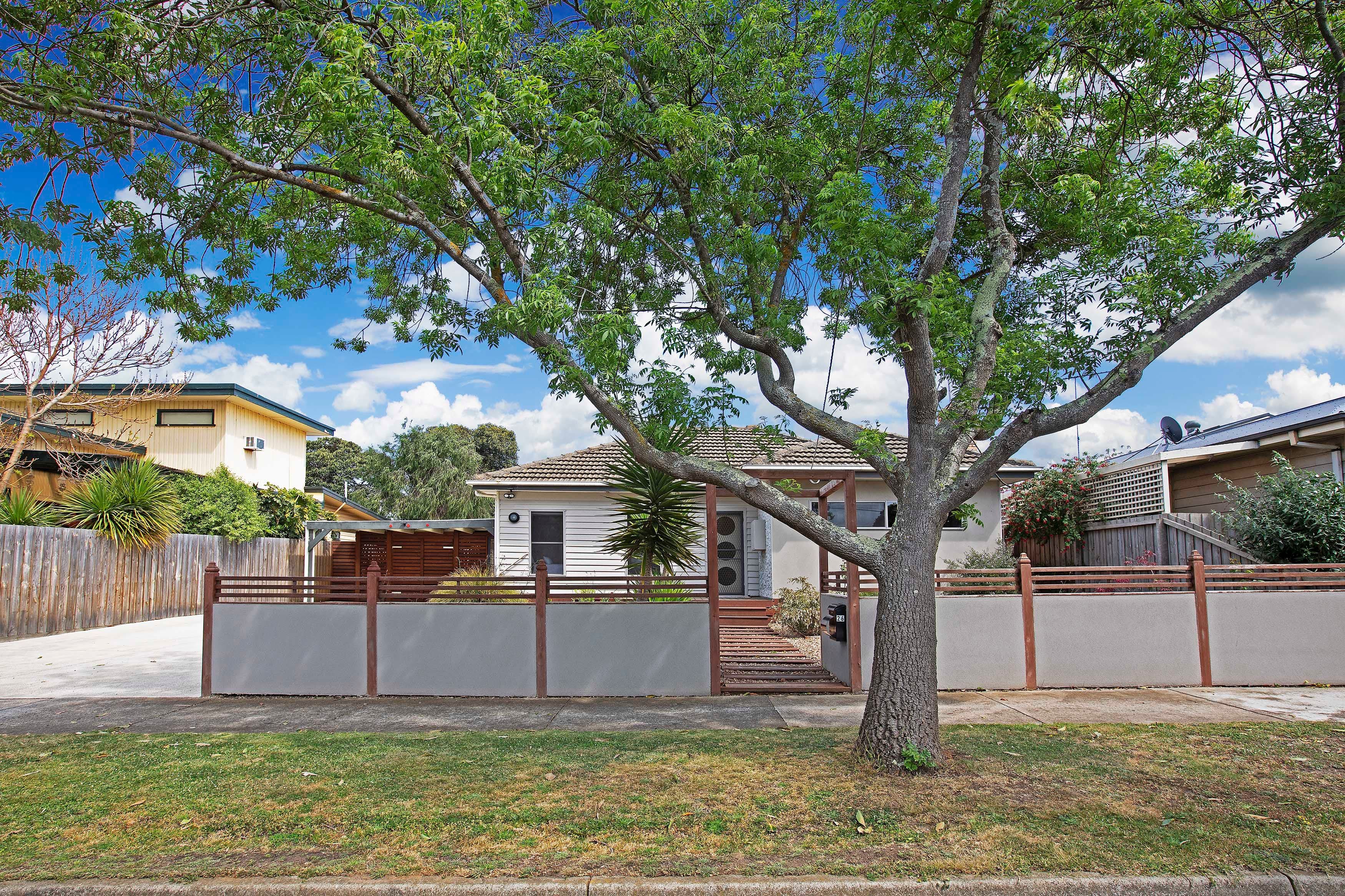 2 Eppalock Circuit, Caroline Springs - Image 1