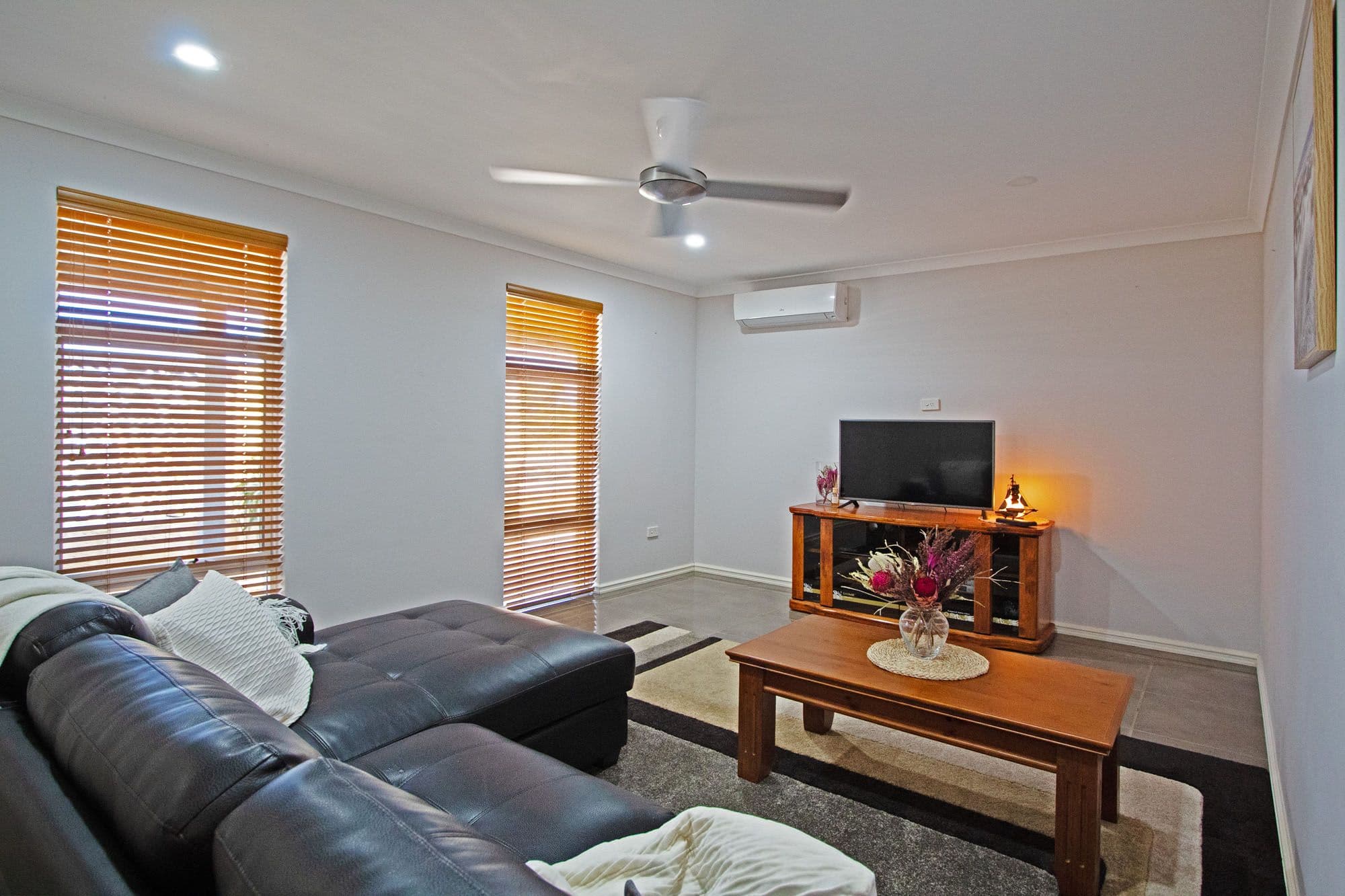 13 Hamelin Avenue, Jurien Bay WA 6516, Jurien Bay - Thumbnail 6