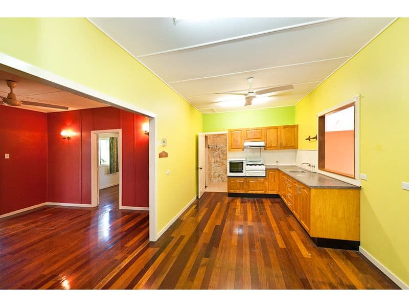 8 Hamilton Avenue, WANDAL QLD 4700, Wandal - Thumbnail 2