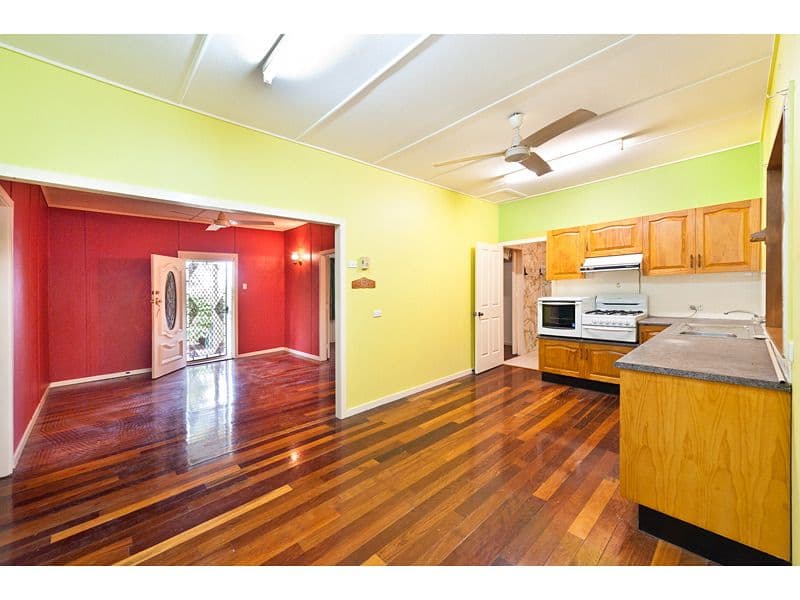 8 Hamilton Avenue, WANDAL QLD 4700, Wandal - Thumbnail 4