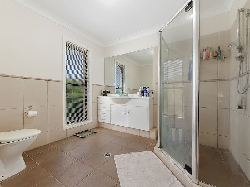4 Alexandrina Drive, Varsity Lakes QLD 4227, Varsity Lakes - Thumbnail 5