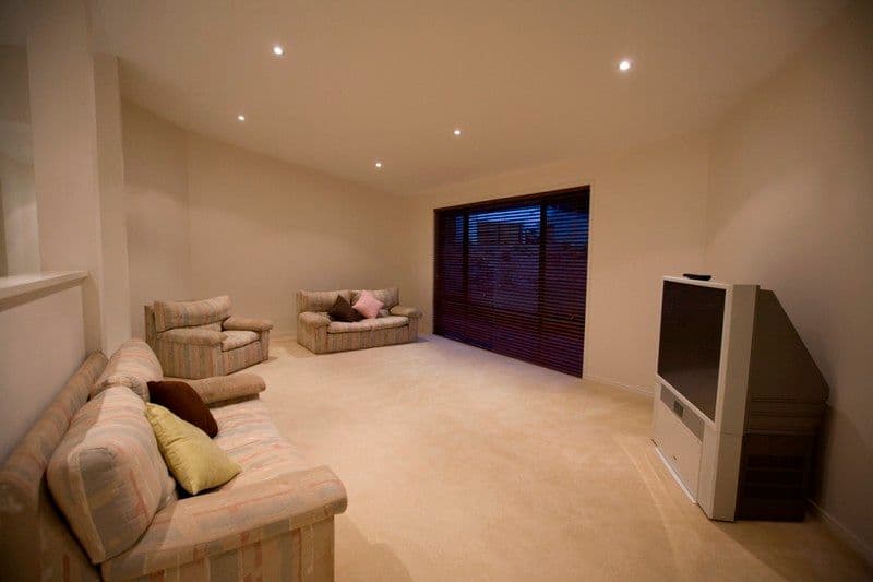 6  Lapis Court, SOUTHSIDE QLD 4570, Southside - Thumbnail 5