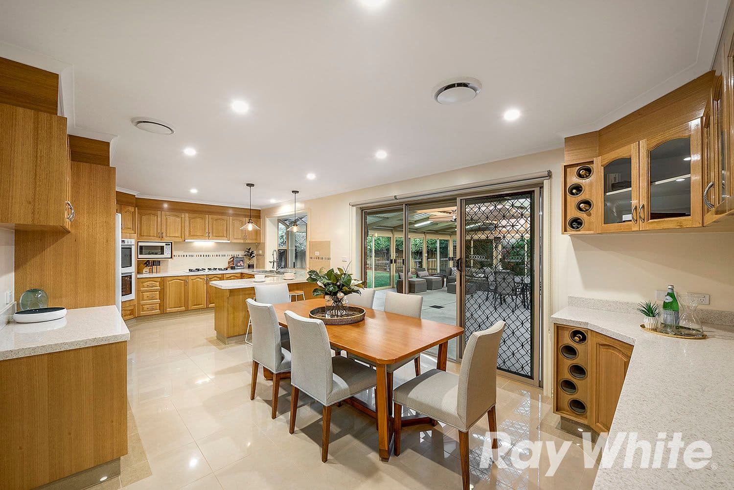 17 Cunningham Close, Aspendale Gardens VIC 3195, Aspendale Gardens - Thumbnail 3