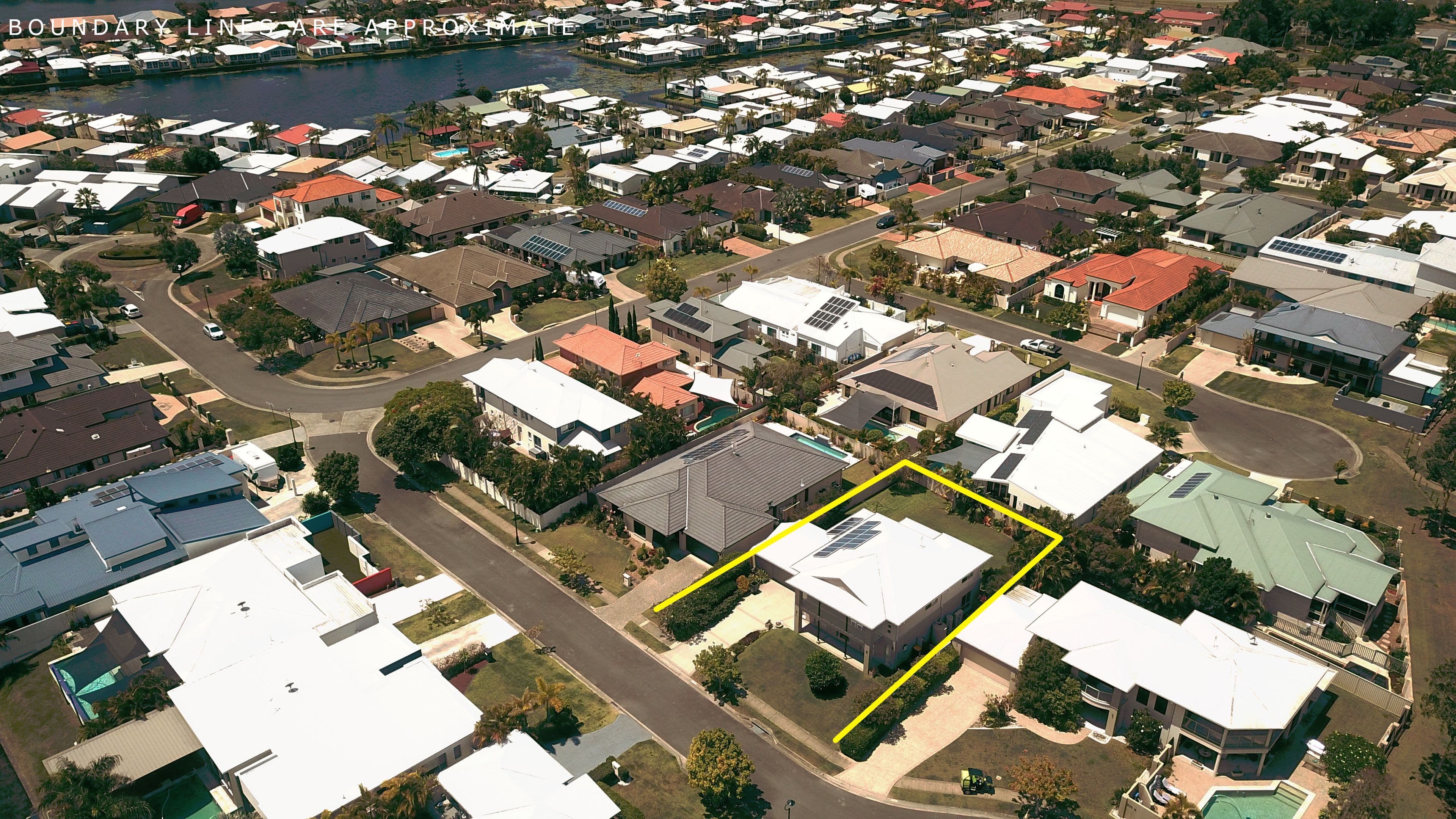 16 Manacor Place, Coombabah QLD 4216, Coombabah - Thumbnail 4
