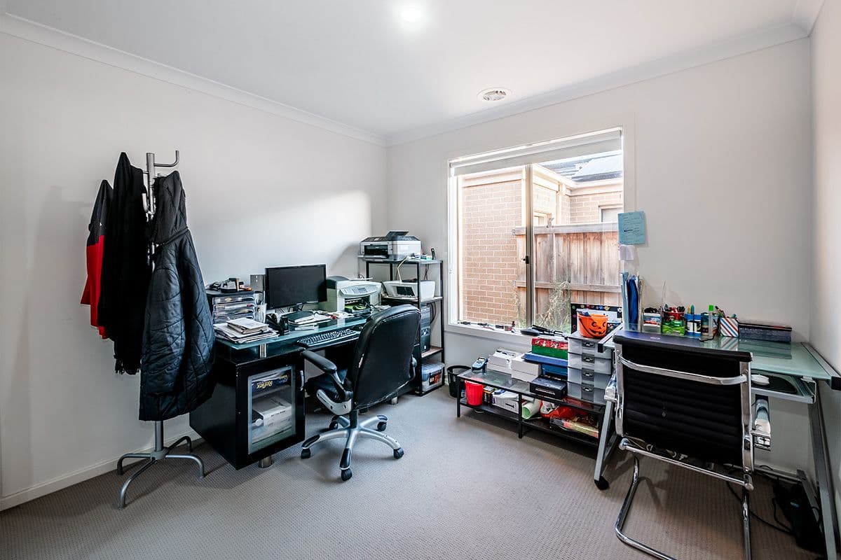17 Glenelg Street, Clyde North VIC 3978, Clyde North - Thumbnail 8