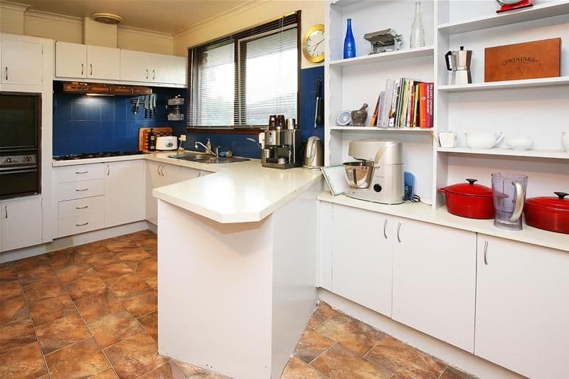 2 Gleeson Drive, BUNDOORA VIC 3083, Bundoora - Thumbnail 6